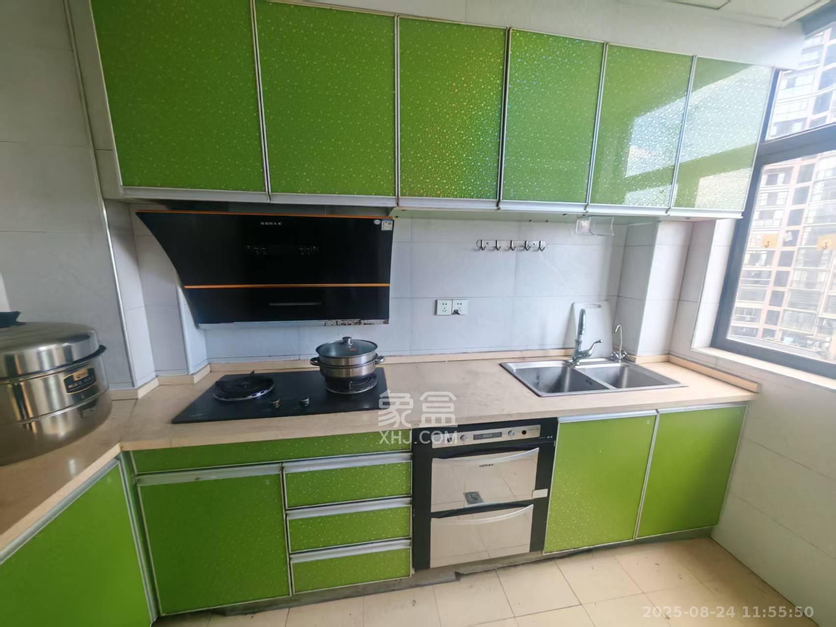 康桥长郡  3室2厅1卫    1800.0元/月室内图