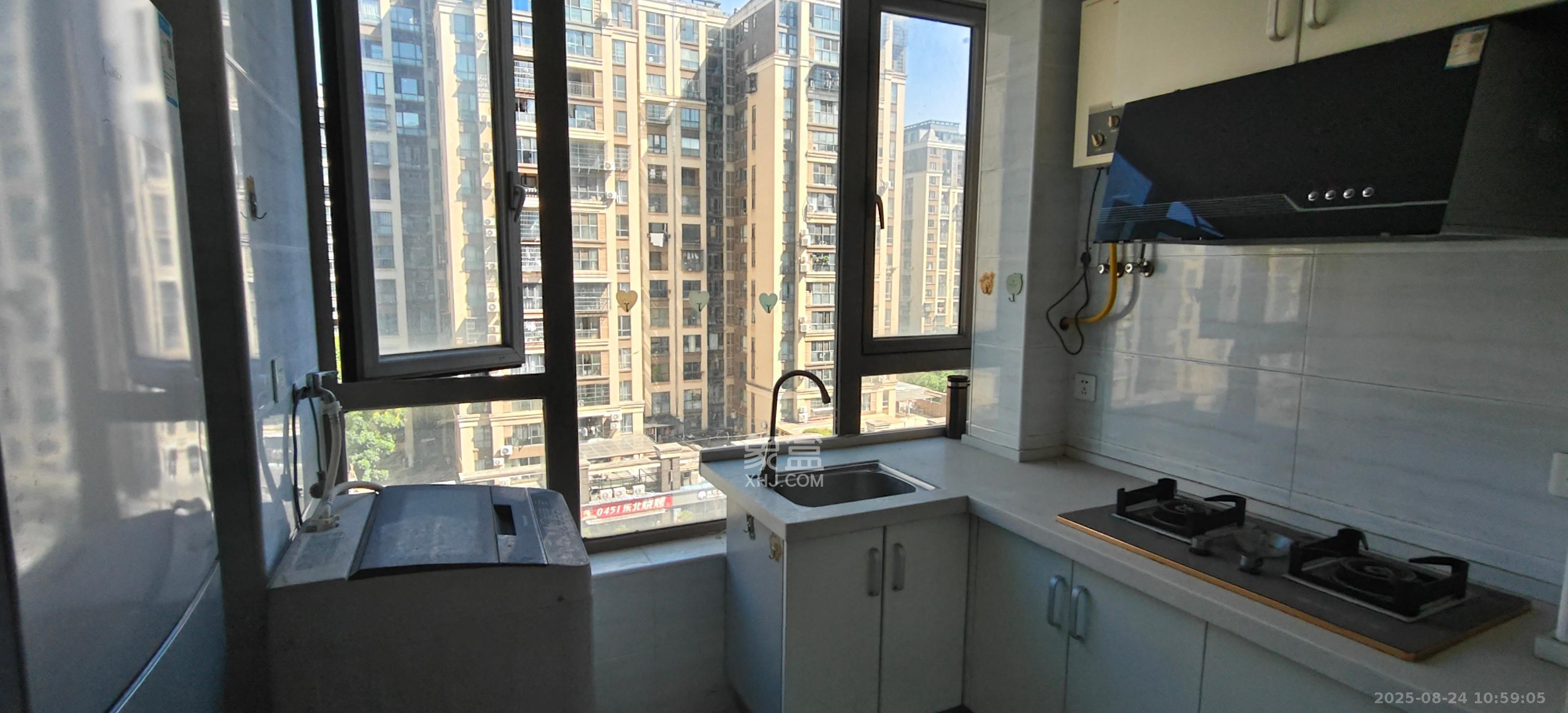 怡海星城  1室1厅1卫    1000.0元/月室内图