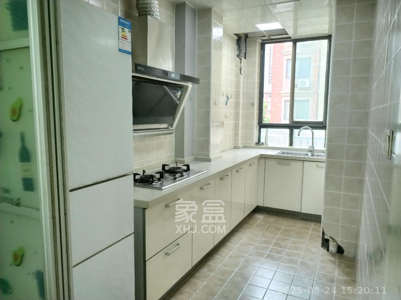 澳海澜庭  2室2厅1卫    1500.0元/月 澳海澜庭  2室2厅1卫    1500.0元/月室内图