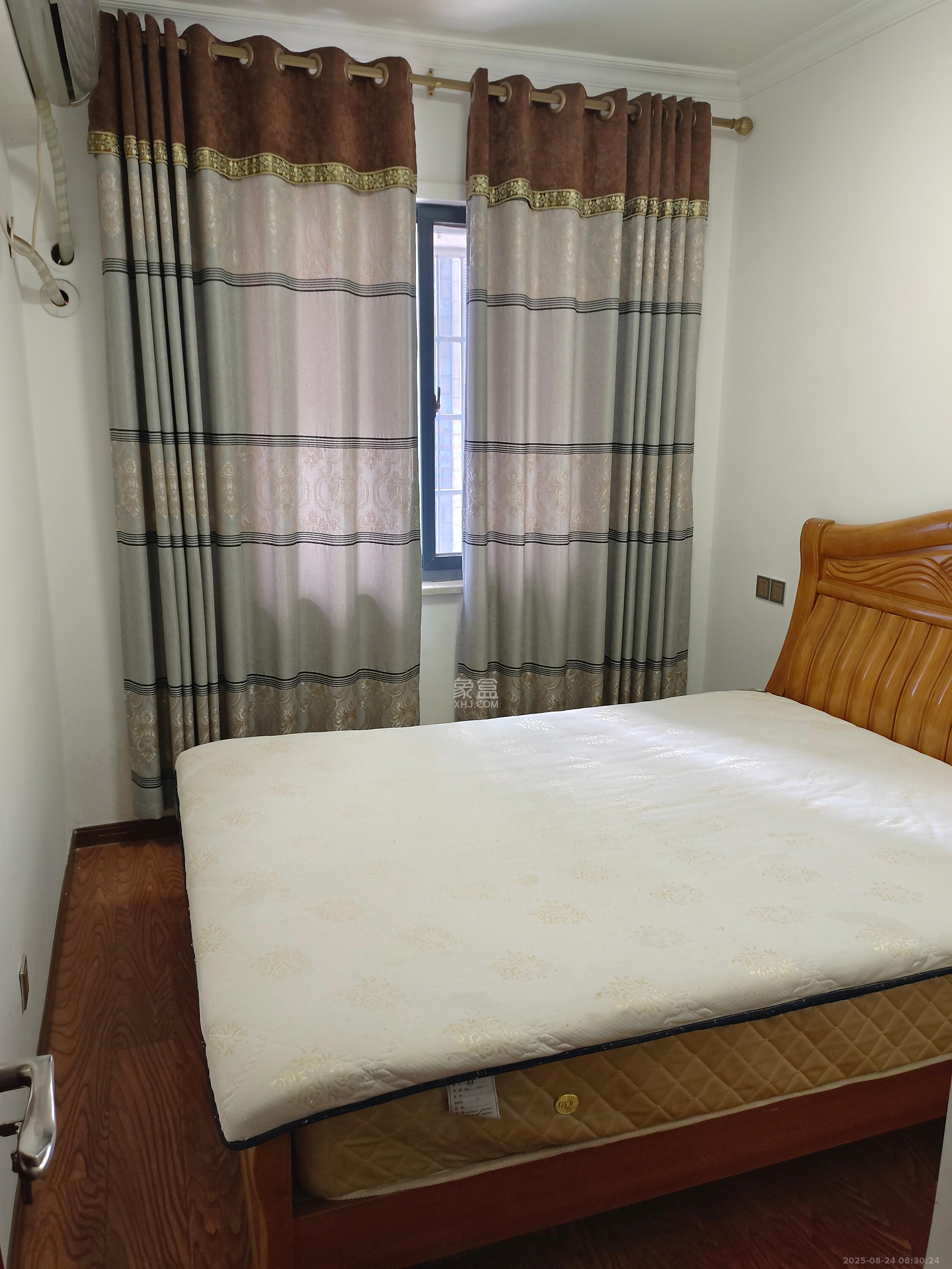 东业上城嘉苑(晟悦国际) 3室2厅1卫 2100.0元/月 东业上城嘉苑(晟悦国际) 3室2厅1卫 2100.0元/月室内图