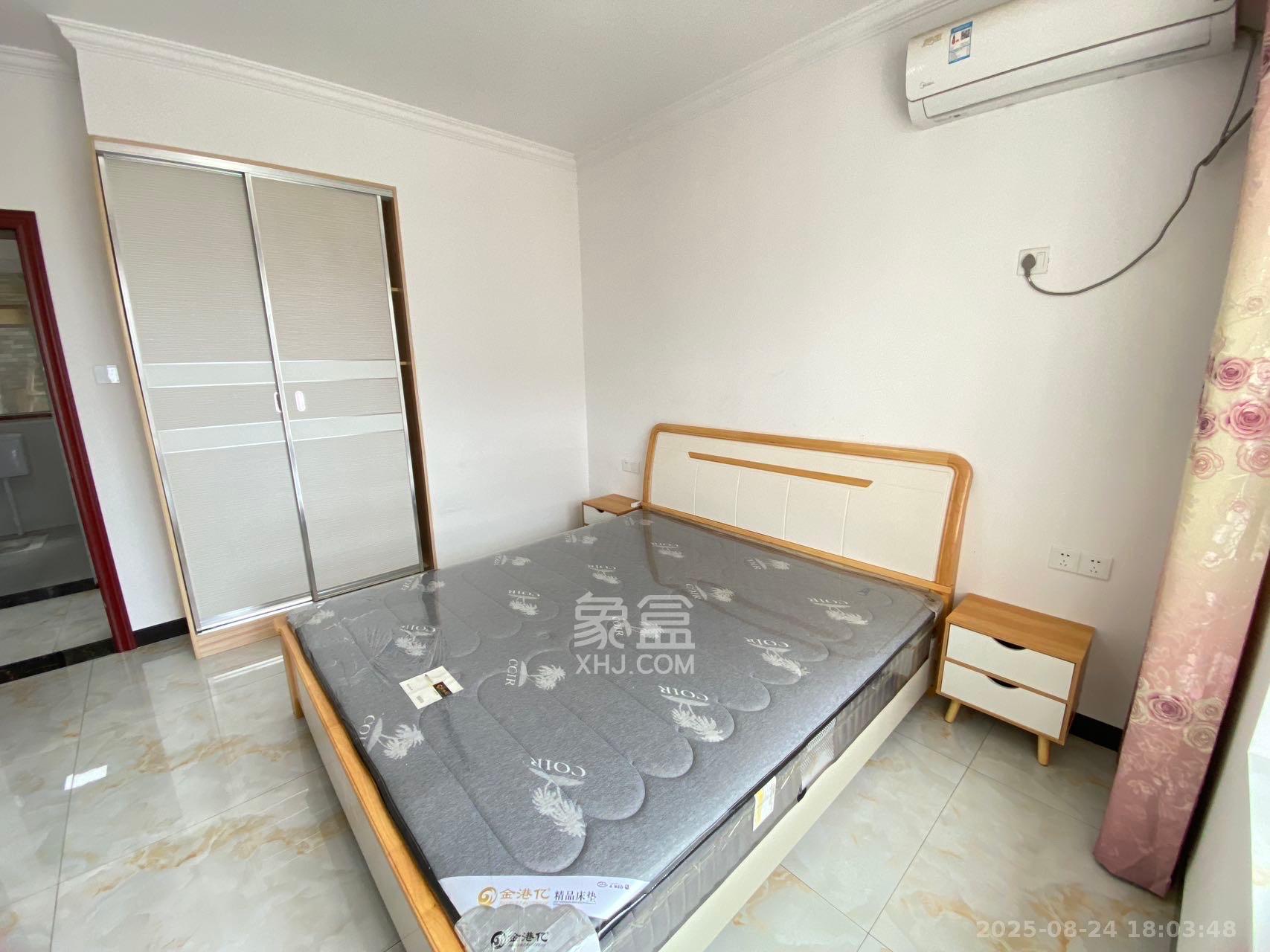 明天一城 2室2厅1卫 1800.0元/月 明天一城 2室2厅1卫 1800.0元/月室内图