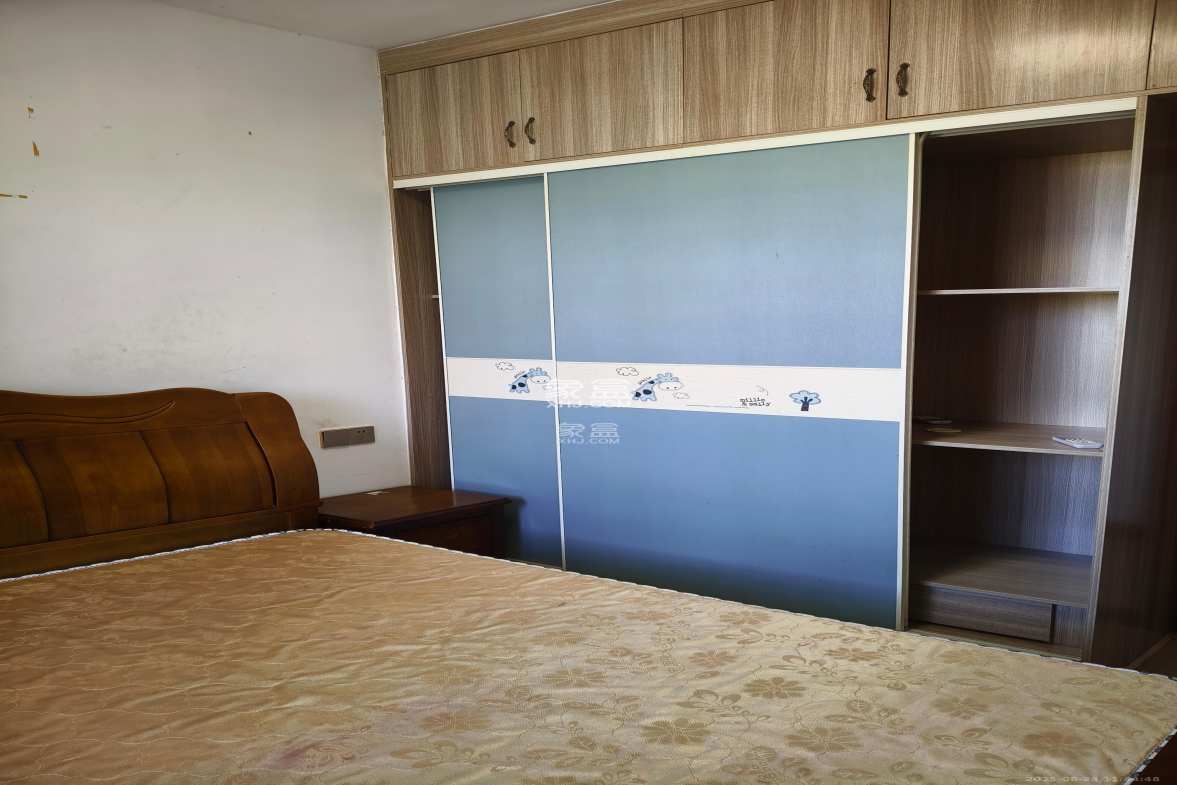 荷韵园 2室1厅1卫 1600.0元/月 荷韵园 2室1厅1卫 1600.0元/月室内图