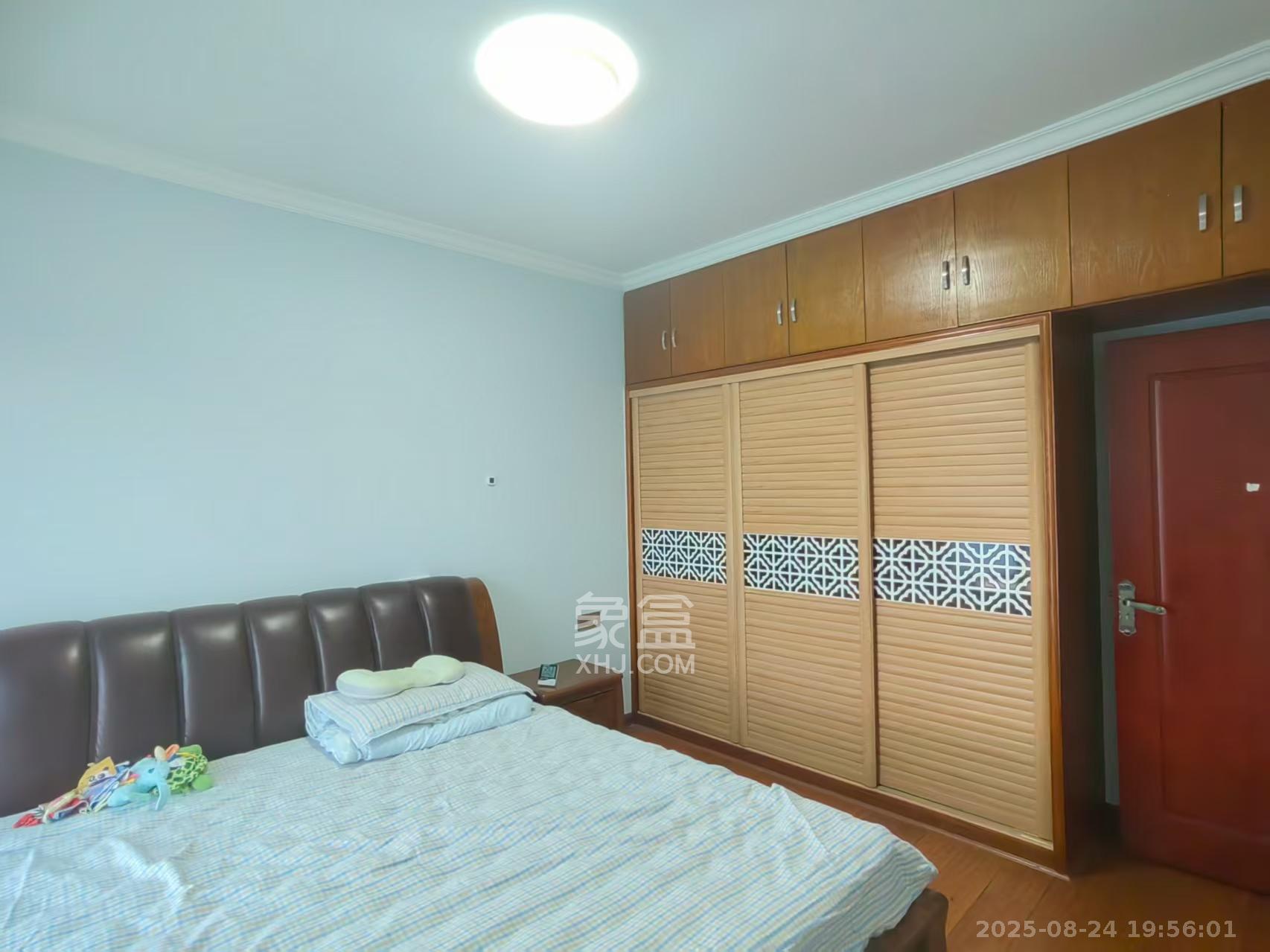 盛世耀凯  3室2厅1卫    2500.0元/月 盛世耀凯  3室2厅1卫    2500.0元/月室内图