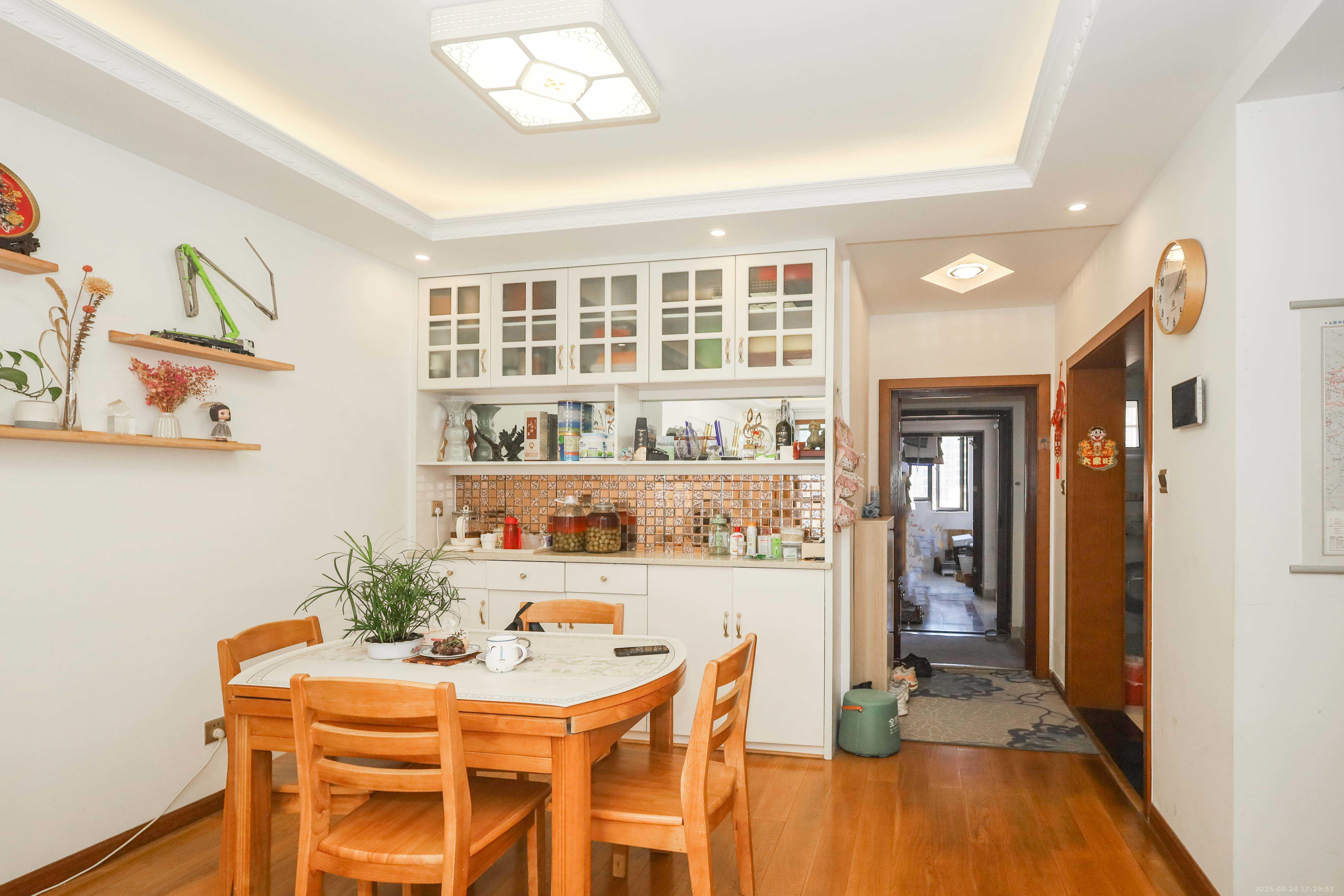 中国铁建梅溪青秀一期 3室2厅1卫 106.0万 中国铁建梅溪青秀一期 3室2厅1卫 106.0万其他