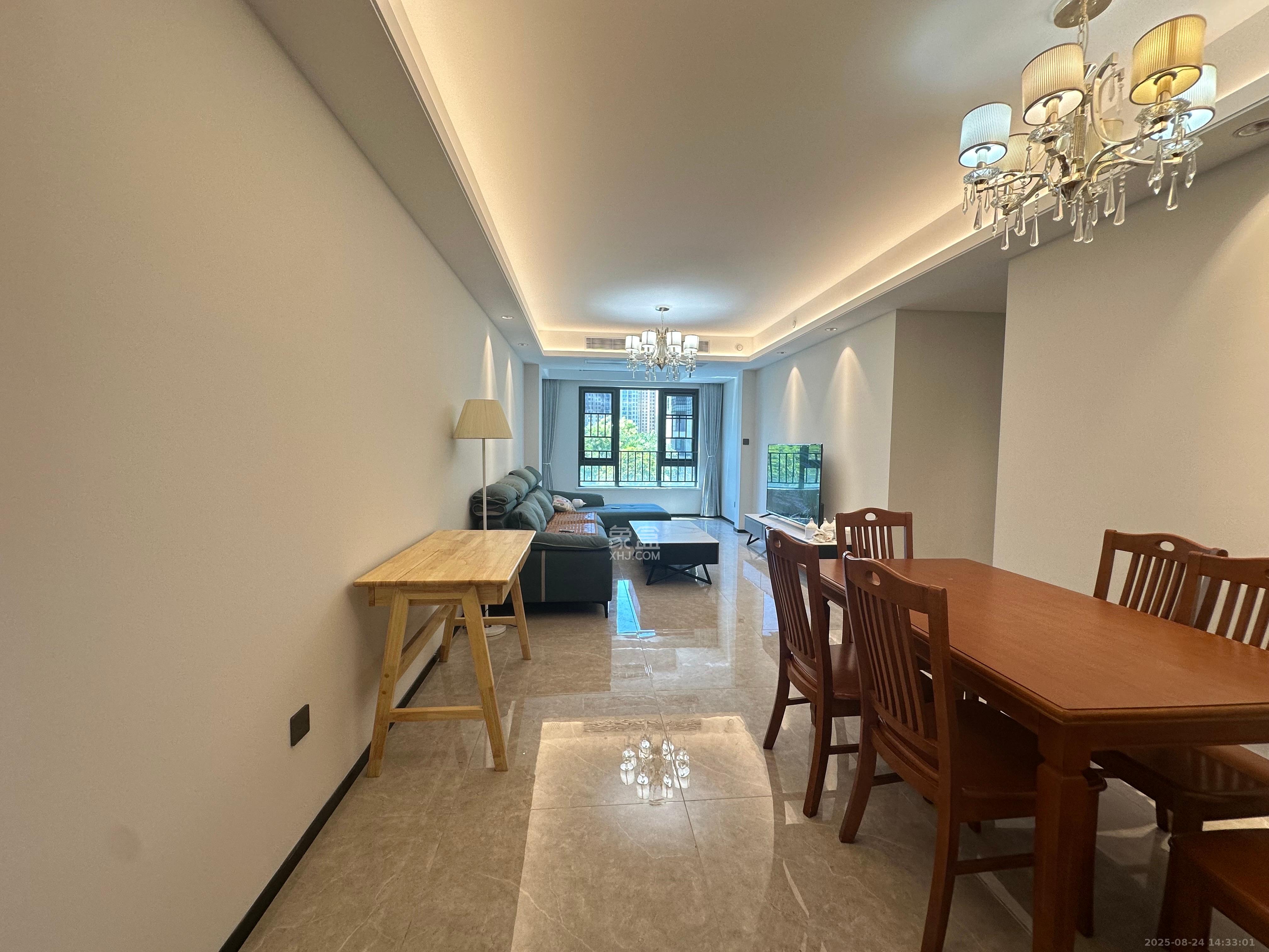 华润凯旋门二期 3室2厅2卫 2800.0元/月 华润凯旋门二期 3室2厅2卫 2800.0元/月室内图