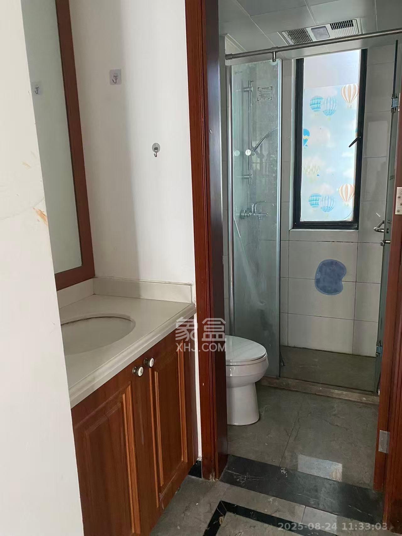 中海梅溪湖壹号  3室2厅1卫    2300.0元/月室内图