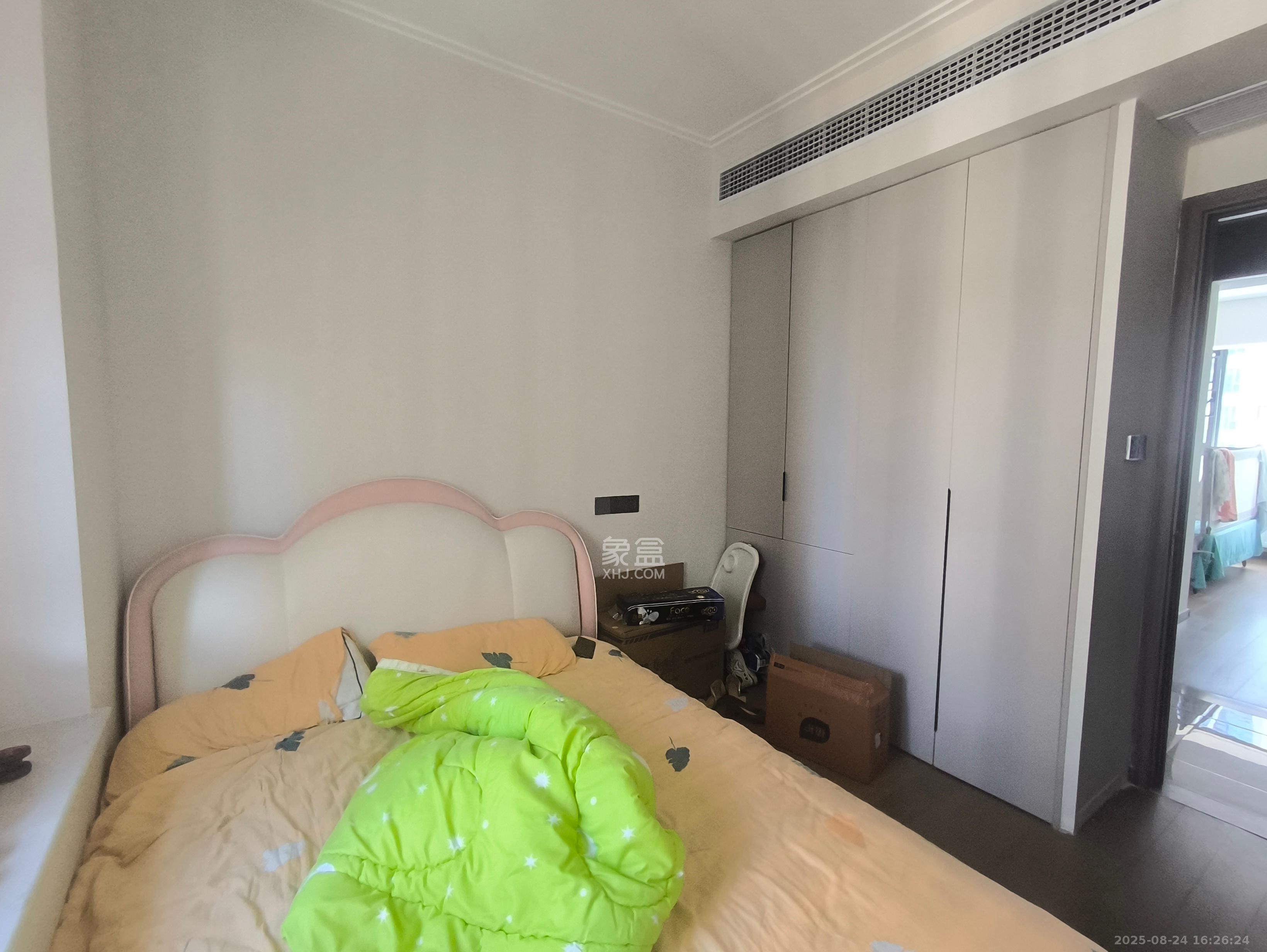 绿地V岛 4室1厅2卫 6000.0元/月 绿地V岛 4室1厅2卫 6000.0元/月室内图