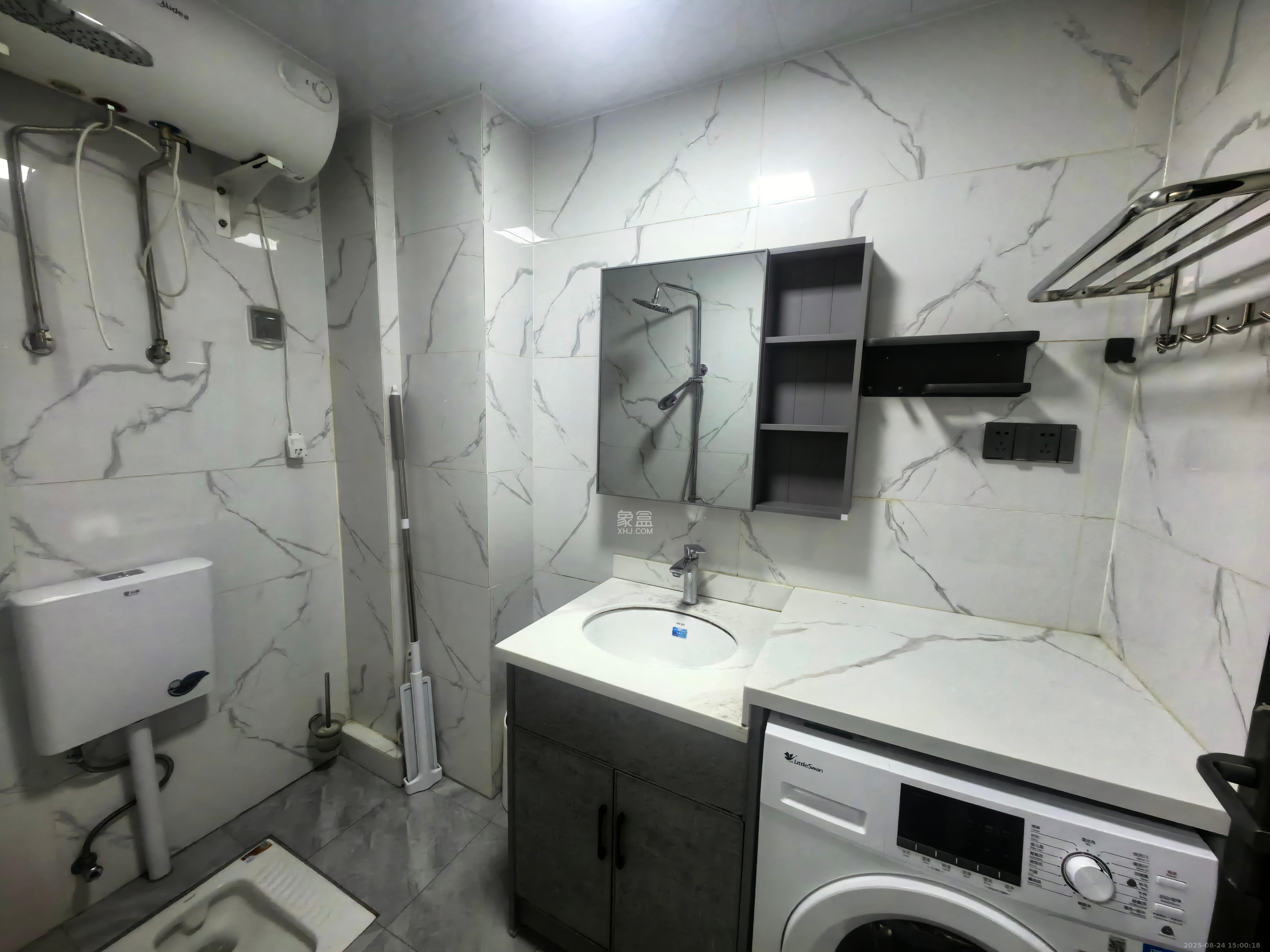 明昇壹城（明昇时代广场）三期  1室1厅1卫    1600.0元/月室内图