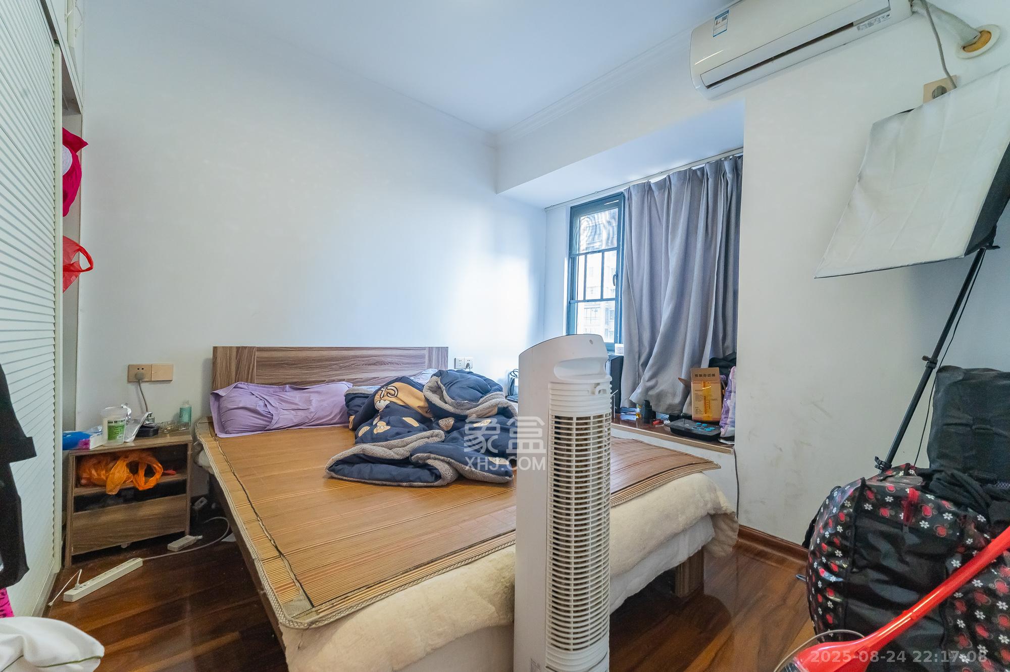 深业睿城 2室2厅1卫 49.8万 深业睿城 2室2厅1卫 49.8万卧室