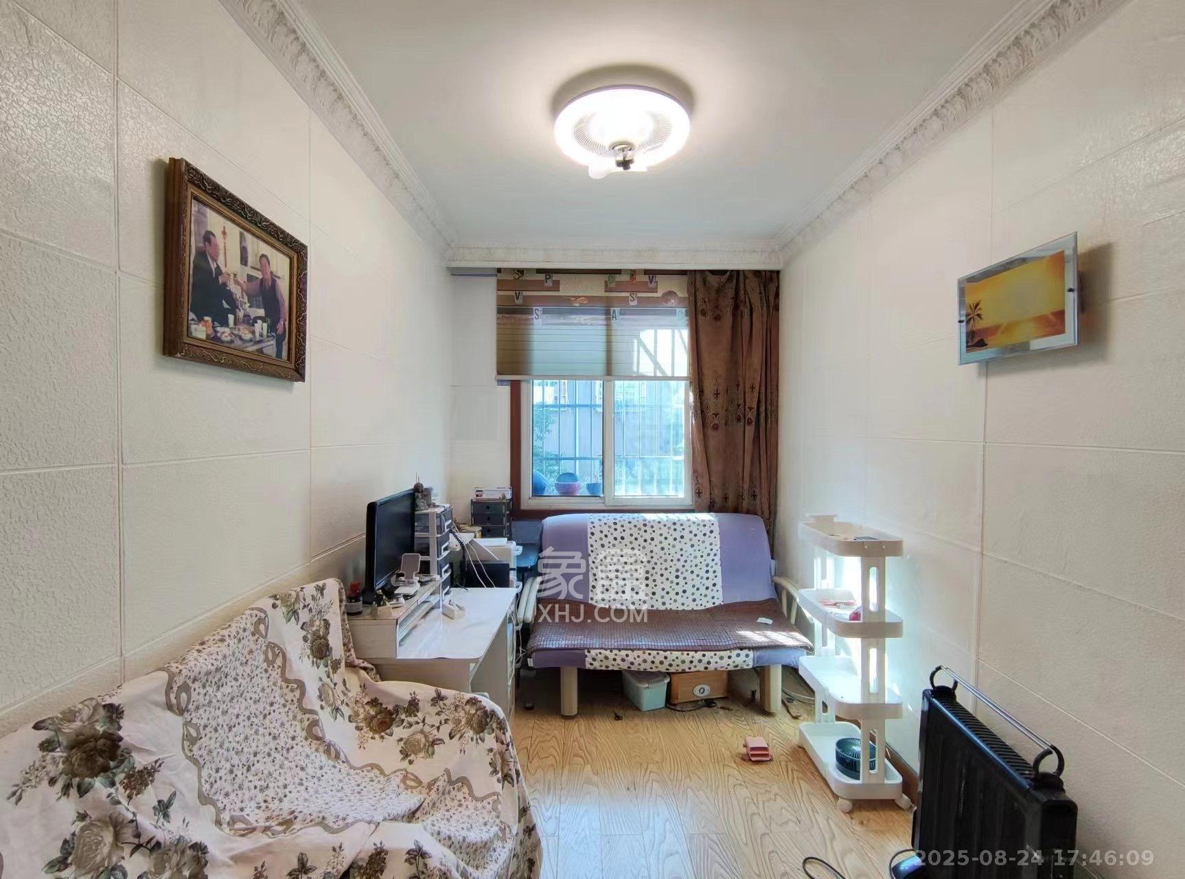 王公塘社区 2室1厅1卫 1600.0元/月 王公塘社区 2室1厅1卫 1600.0元/月室内图