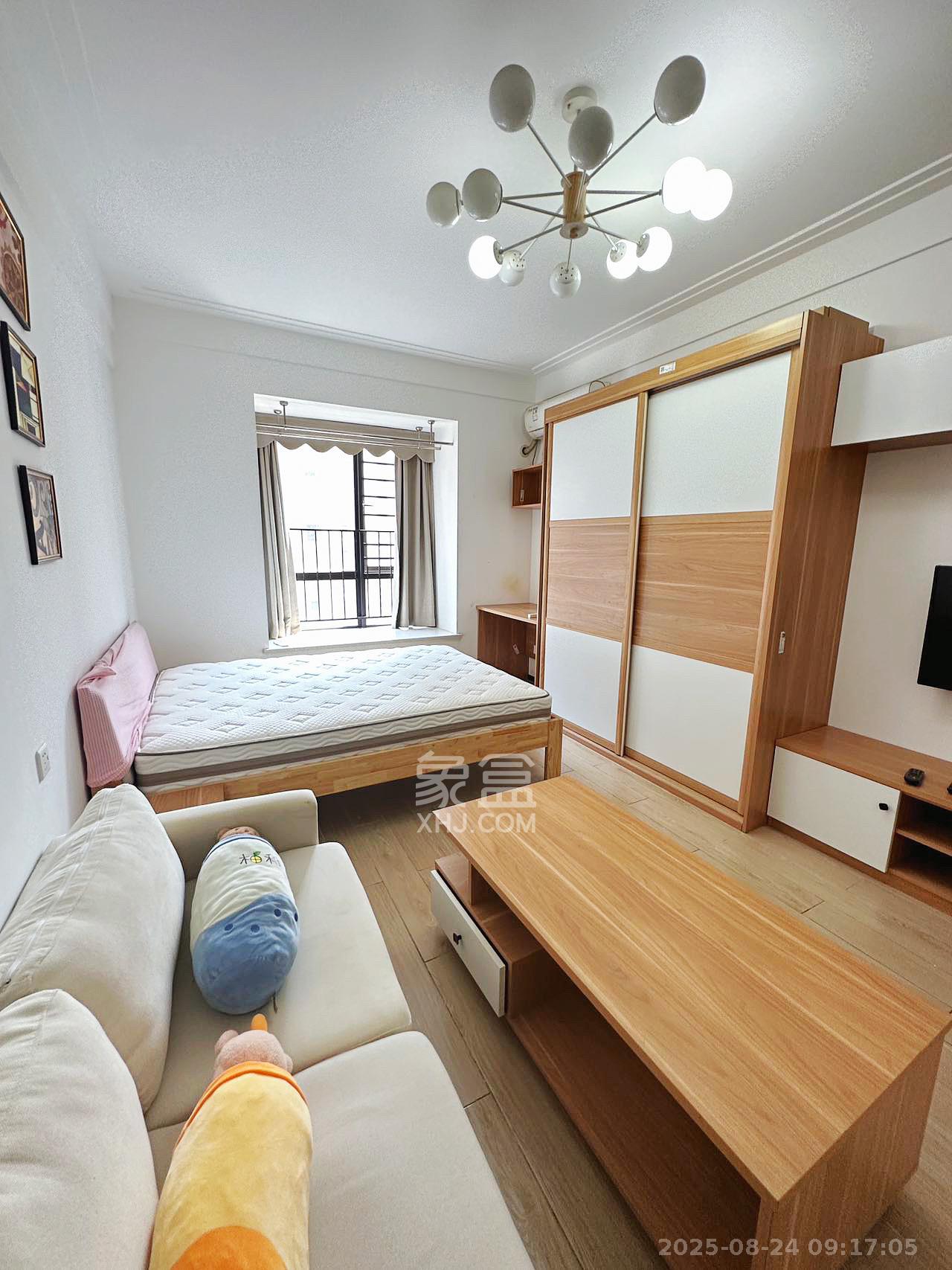 中海国际二期  1室1厅1卫    1300.0元/月 中海国际二期  1室1厅1卫    1300.0元/月