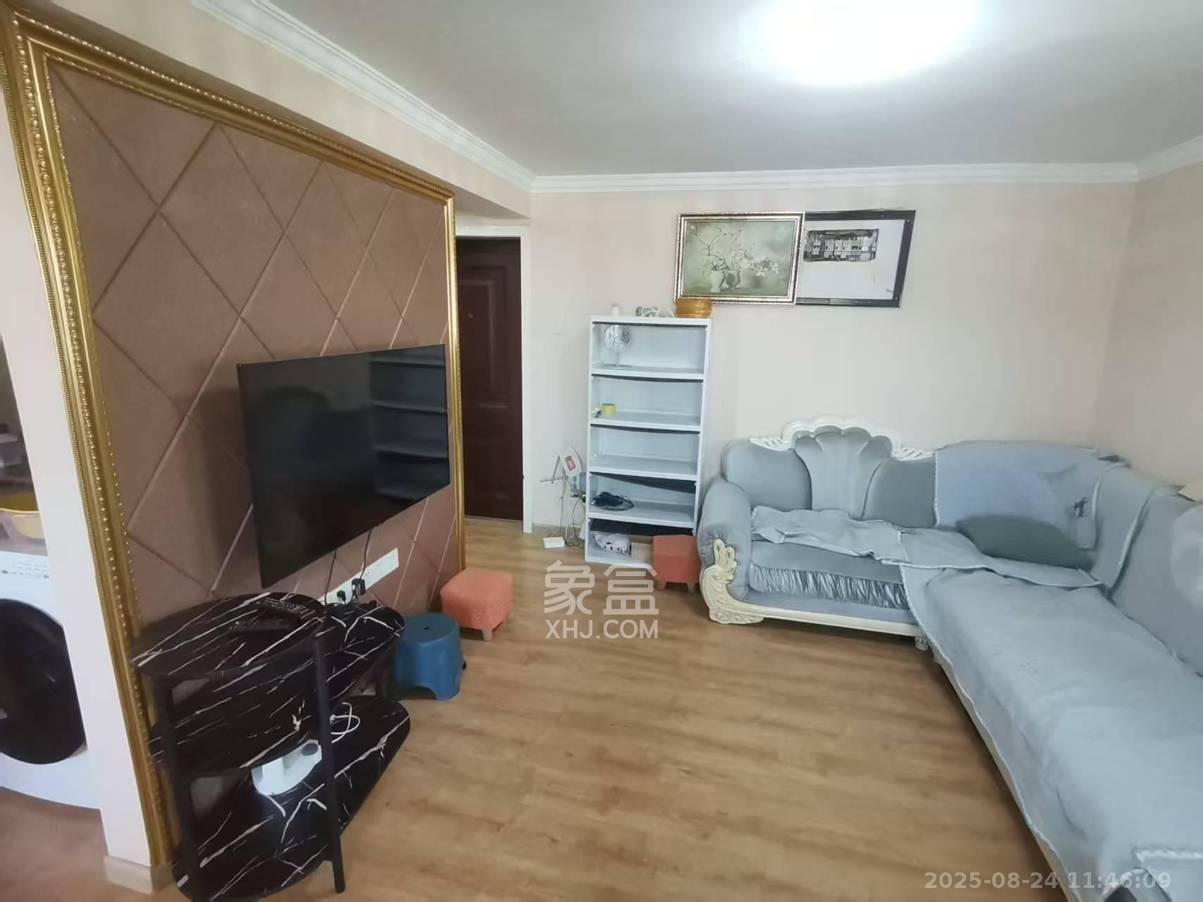 宏景名厦  3室2厅2卫    3100.0元/月室内图