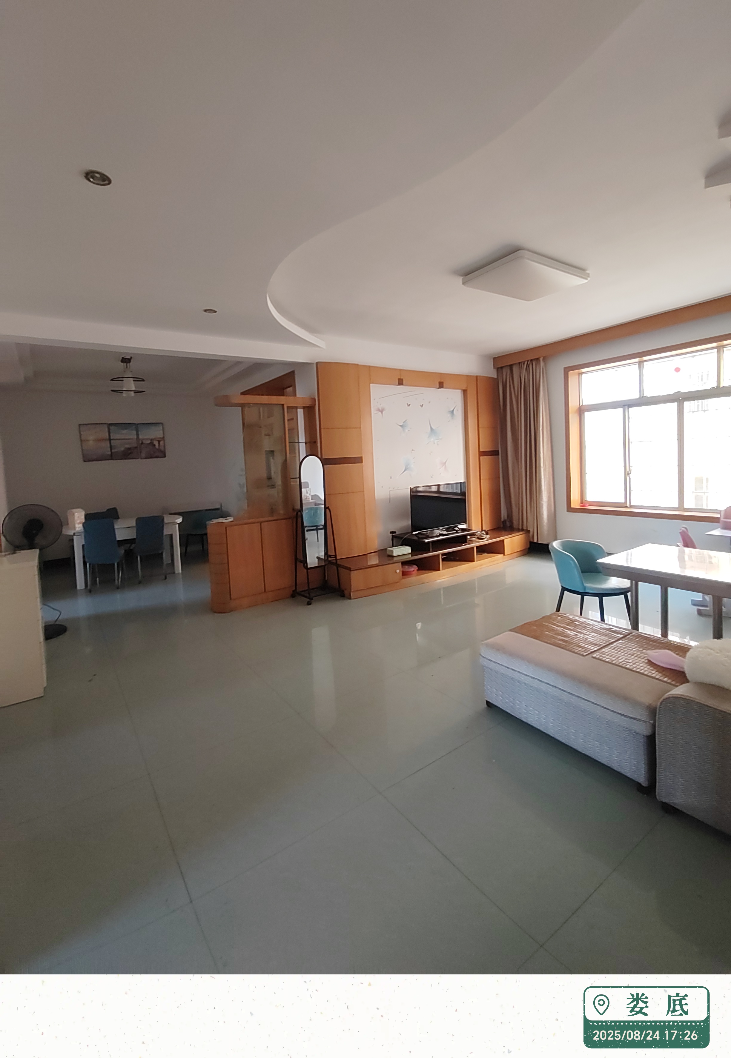 物资局家属楼(童家社区) 3室2厅2卫 1200.0元/月 物资局家属楼(童家社区) 3室2厅2卫 1200.0元/月室内图