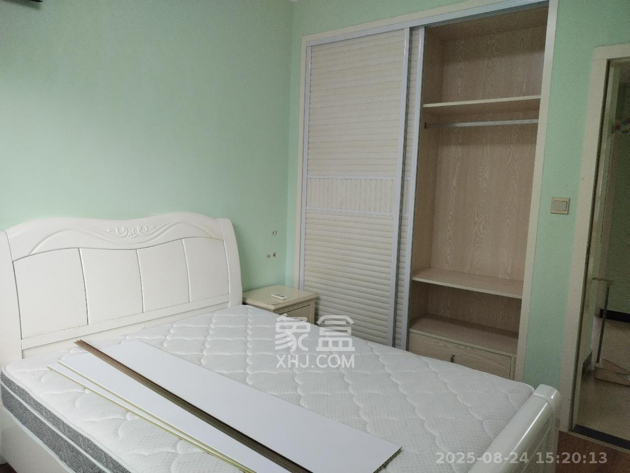 澳海澜庭  2室2厅1卫    1500.0元/月 澳海澜庭  2室2厅1卫    1500.0元/月室内图