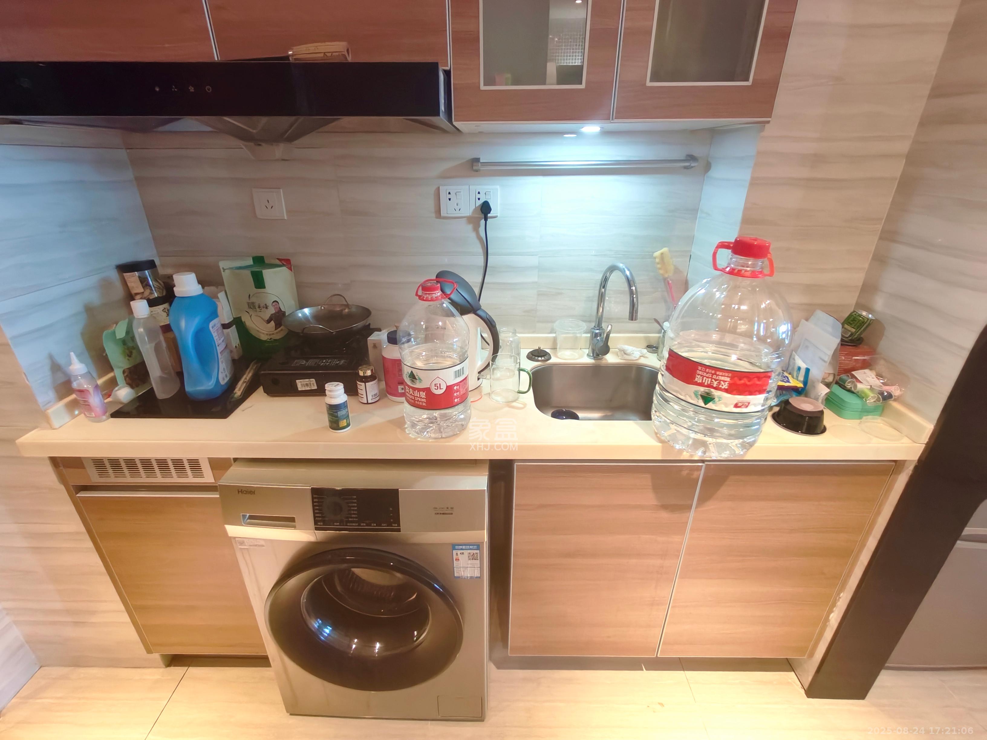 恒大国际广场  1室1厅1卫    1600.0元/月室内图