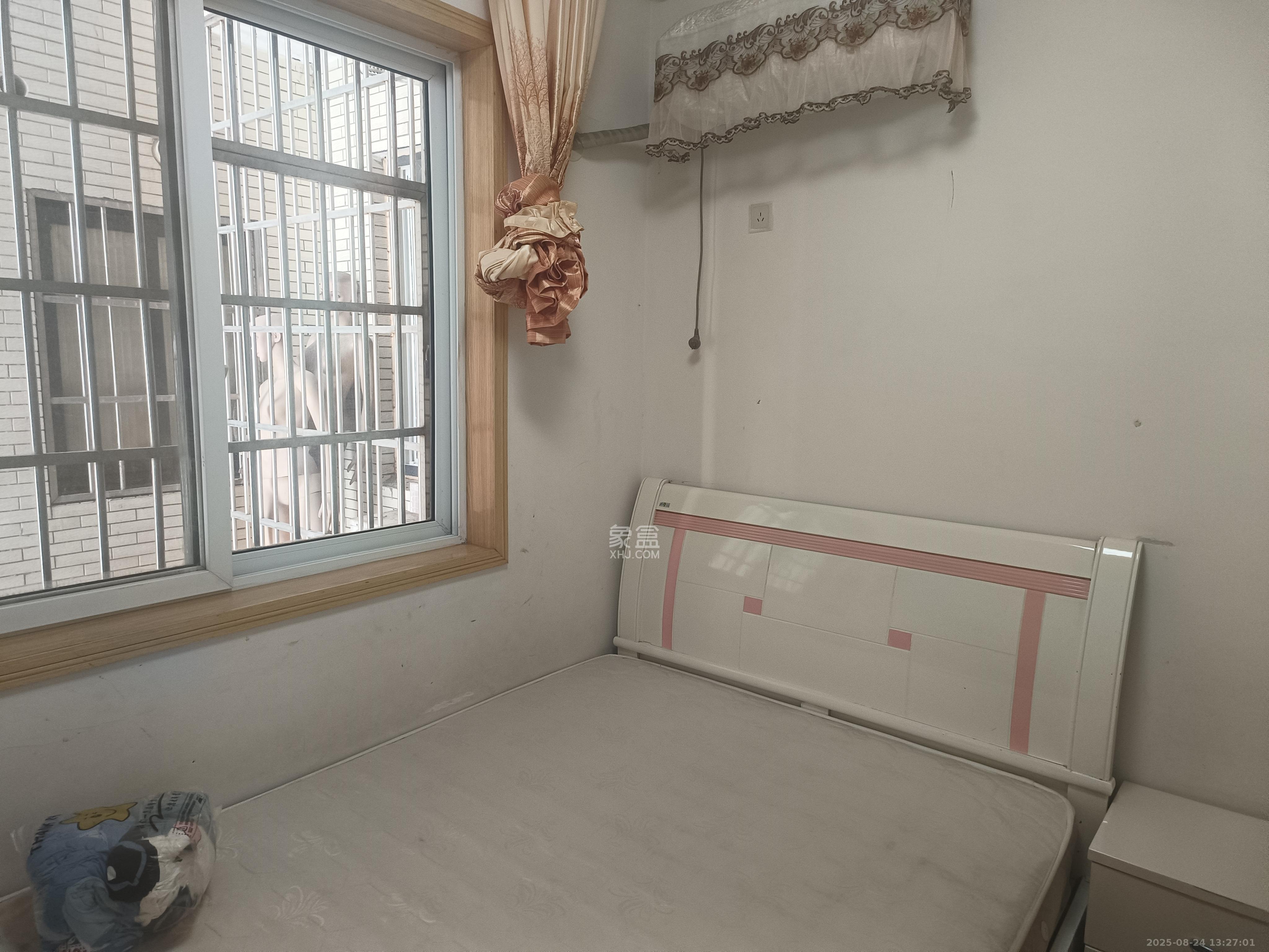 楚天世纪城东苑 2室2厅1卫 1800.0元/月 楚天世纪城东苑 2室2厅1卫 1800.0元/月室内图