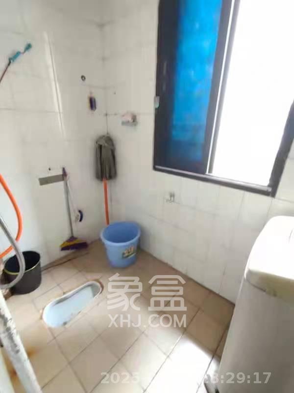 湖橡宿舍/湖橡小区  2室1厅1卫    1500.0元/月室内图