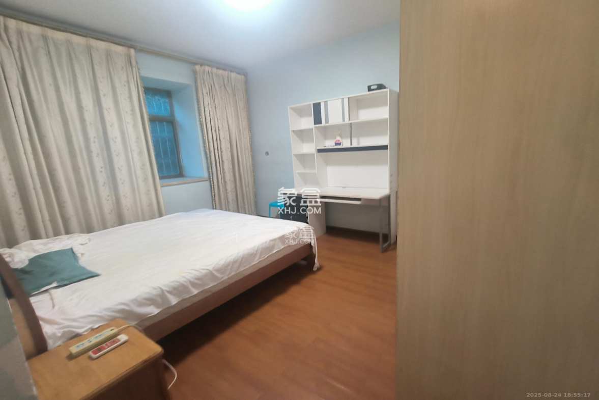 时代天骄 4室2厅2卫 2500.0元/月 时代天骄 4室2厅2卫 2500.0元/月室内图