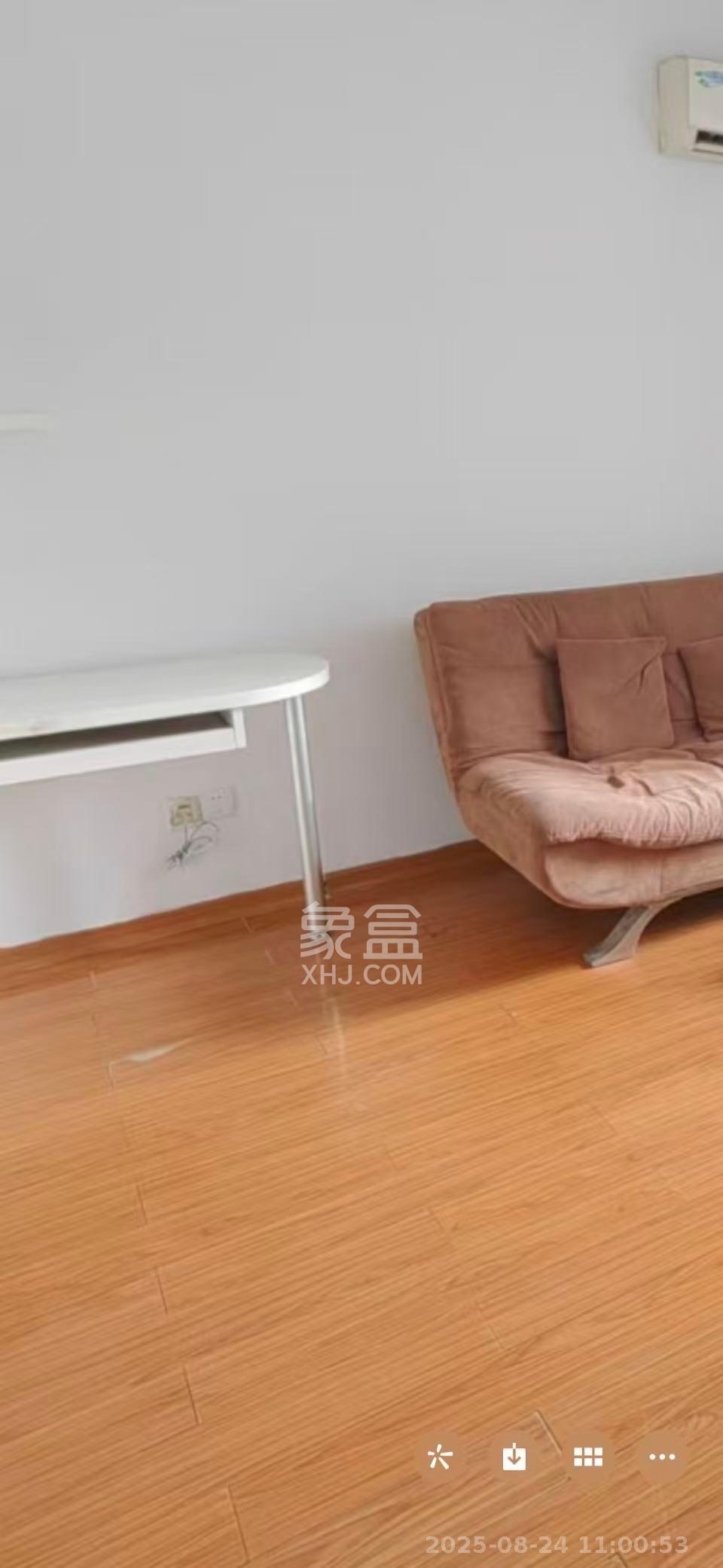 景泰雅苑(景江融城) 1室1厅1卫 1600.0元/月 景泰雅苑(景江融城) 1室1厅1卫 1600.0元/月室内图