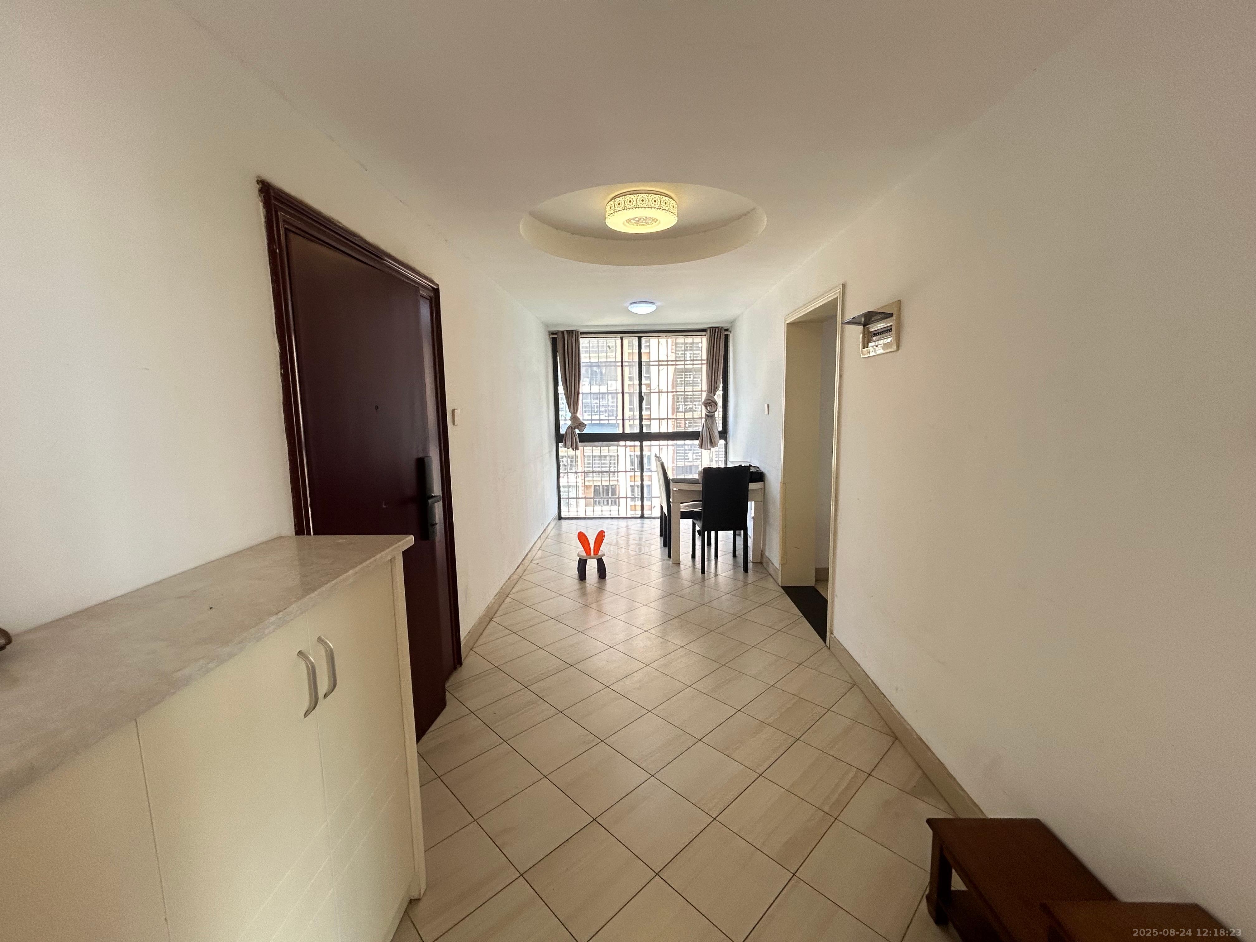 幸福庄园  4室2厅2卫    2200.0元/月 幸福庄园  4室2厅2卫    2200.0元/月室内图