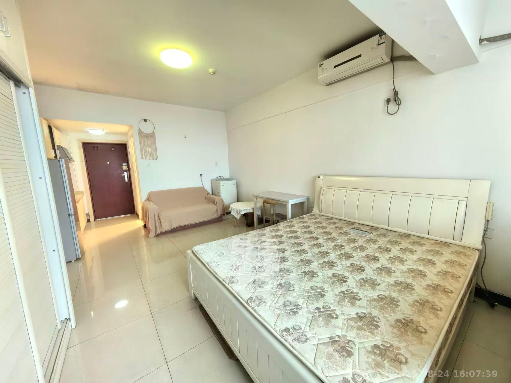 观园国际公寓  1室1厅1卫    1600.0元/月 观园国际公寓  1室1厅1卫    1600.0元/月室内图