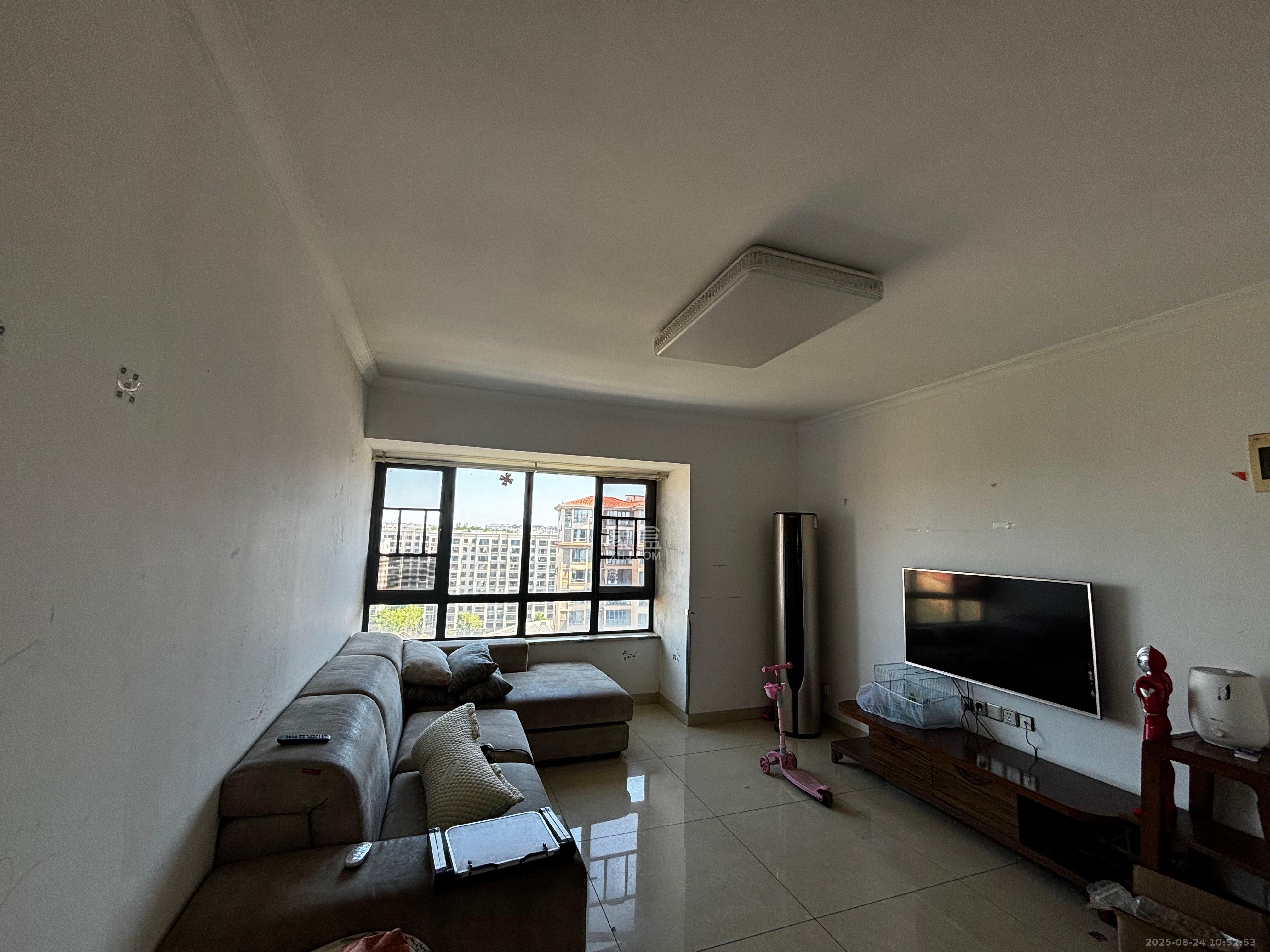 中建芙蓉嘉苑 3室2厅2卫 2400.0元/月 中建芙蓉嘉苑 3室2厅2卫 2400.0元/月室内图