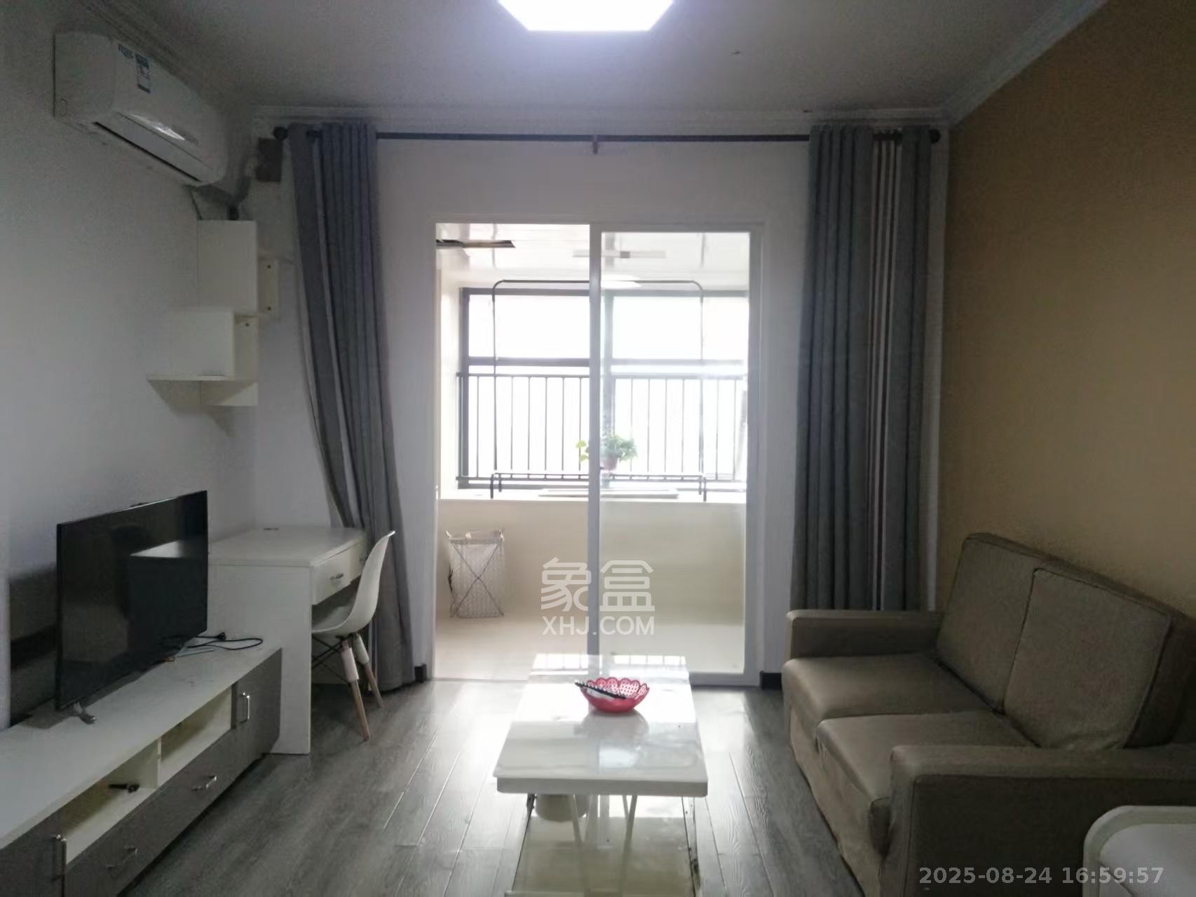 蓝湾国际广场 1室1厅1卫 1600.0元/月 蓝湾国际广场 1室1厅1卫 1600.0元/月室内图