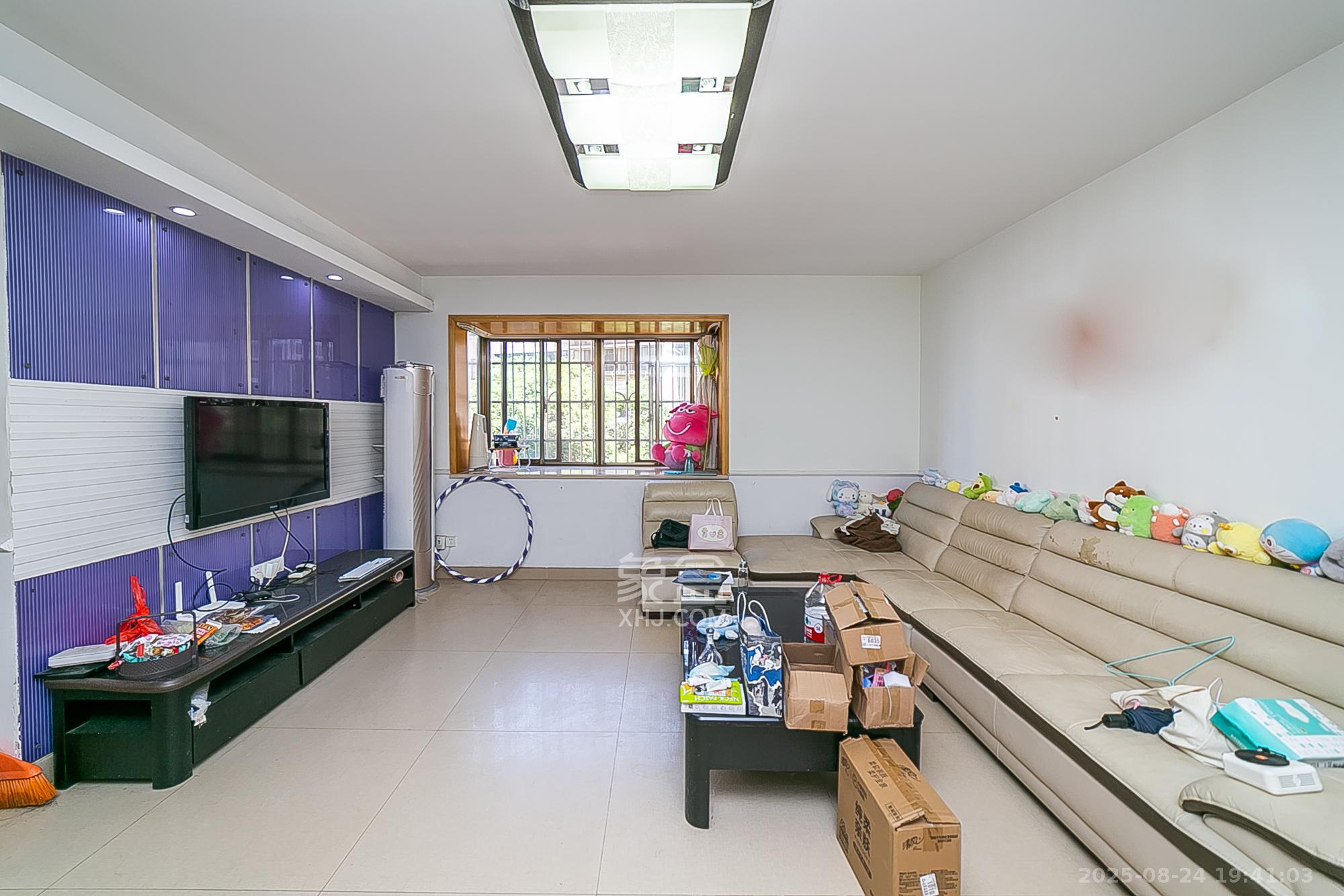 芙蓉蓉苑  3室2厅1卫    125.0万 芙蓉蓉苑  3室2厅1卫    125.0万