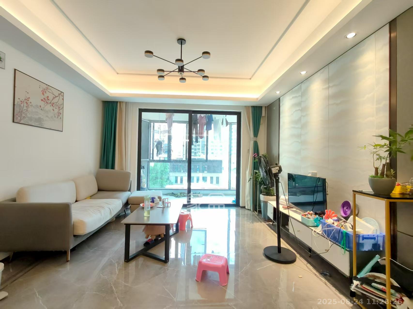 金茂建发泊悦  3室2厅2卫    3300.0元/月 金茂建发泊悦  3室2厅2卫    3300.0元/月室内图