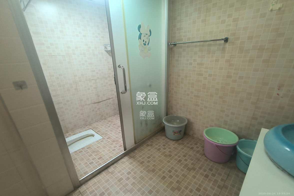 时代天骄 4室2厅2卫 2500.0元/月 时代天骄 4室2厅2卫 2500.0元/月室内图