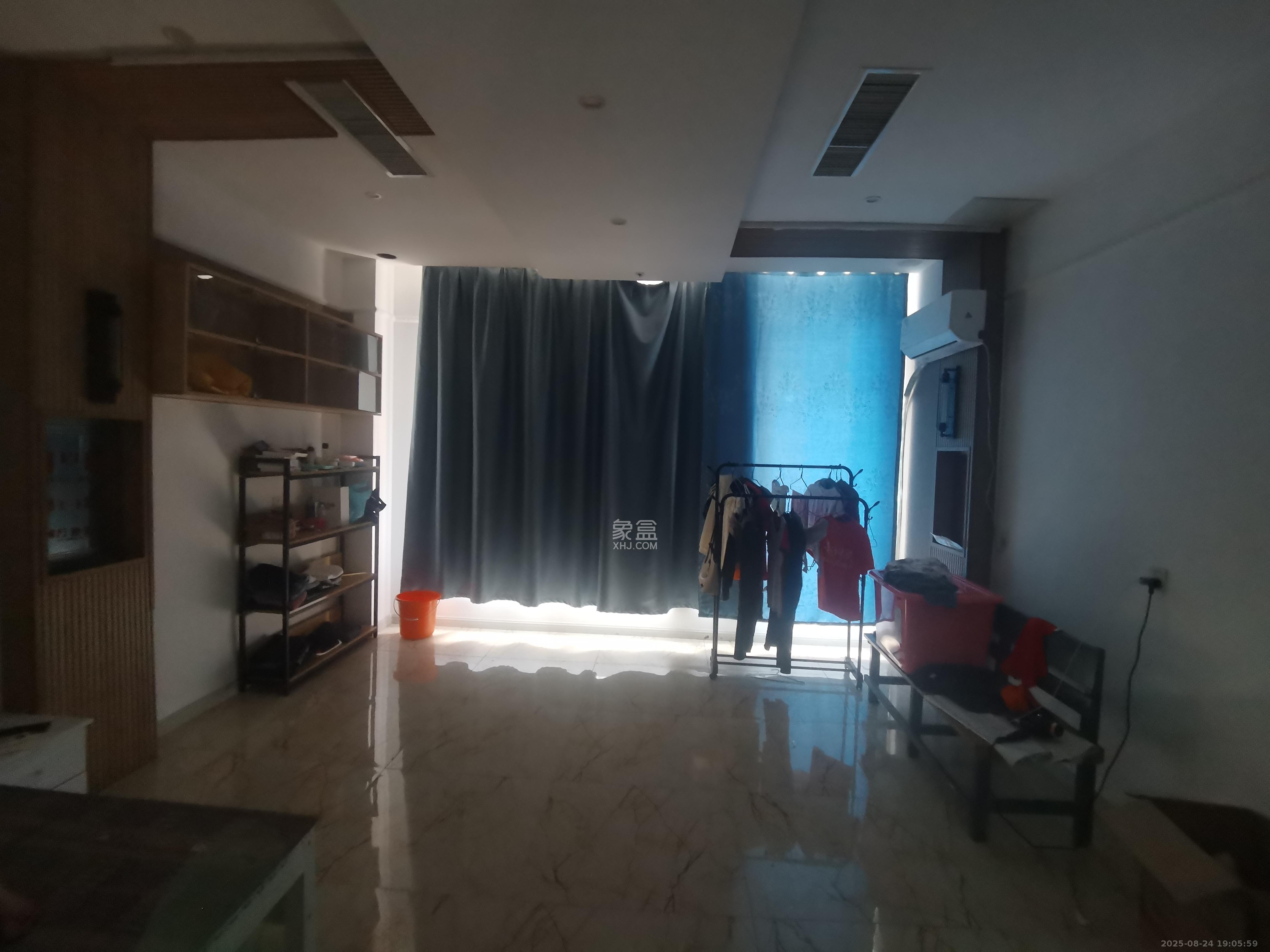 万博汇   96.37㎡      11500.0元/月室内图