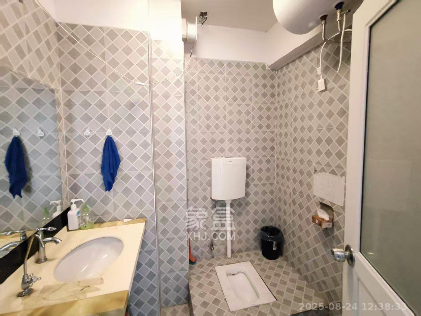 嘉玺大厦（高桥国际公寓）   65.0㎡      2300.0元/月室内图