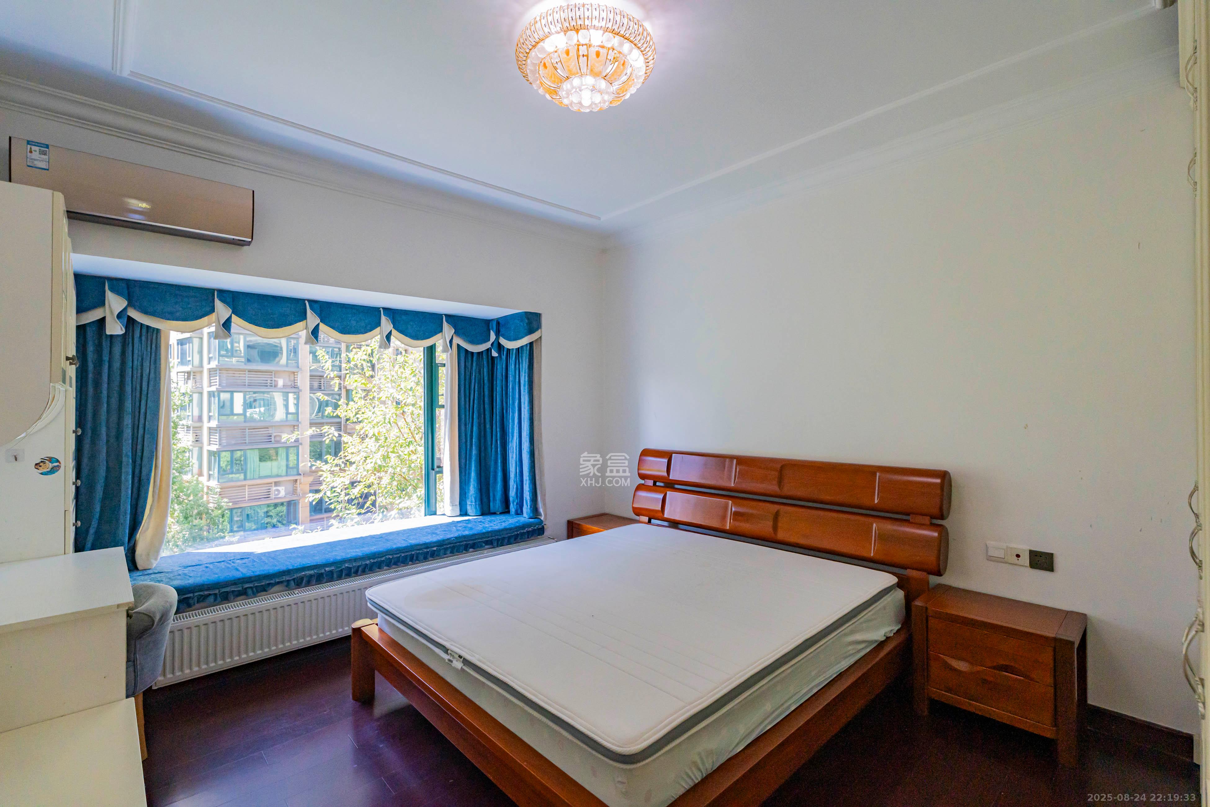 恒大雅苑 3室2厅2卫 118.0万 恒大雅苑 3室2厅2卫 118.0万卧室