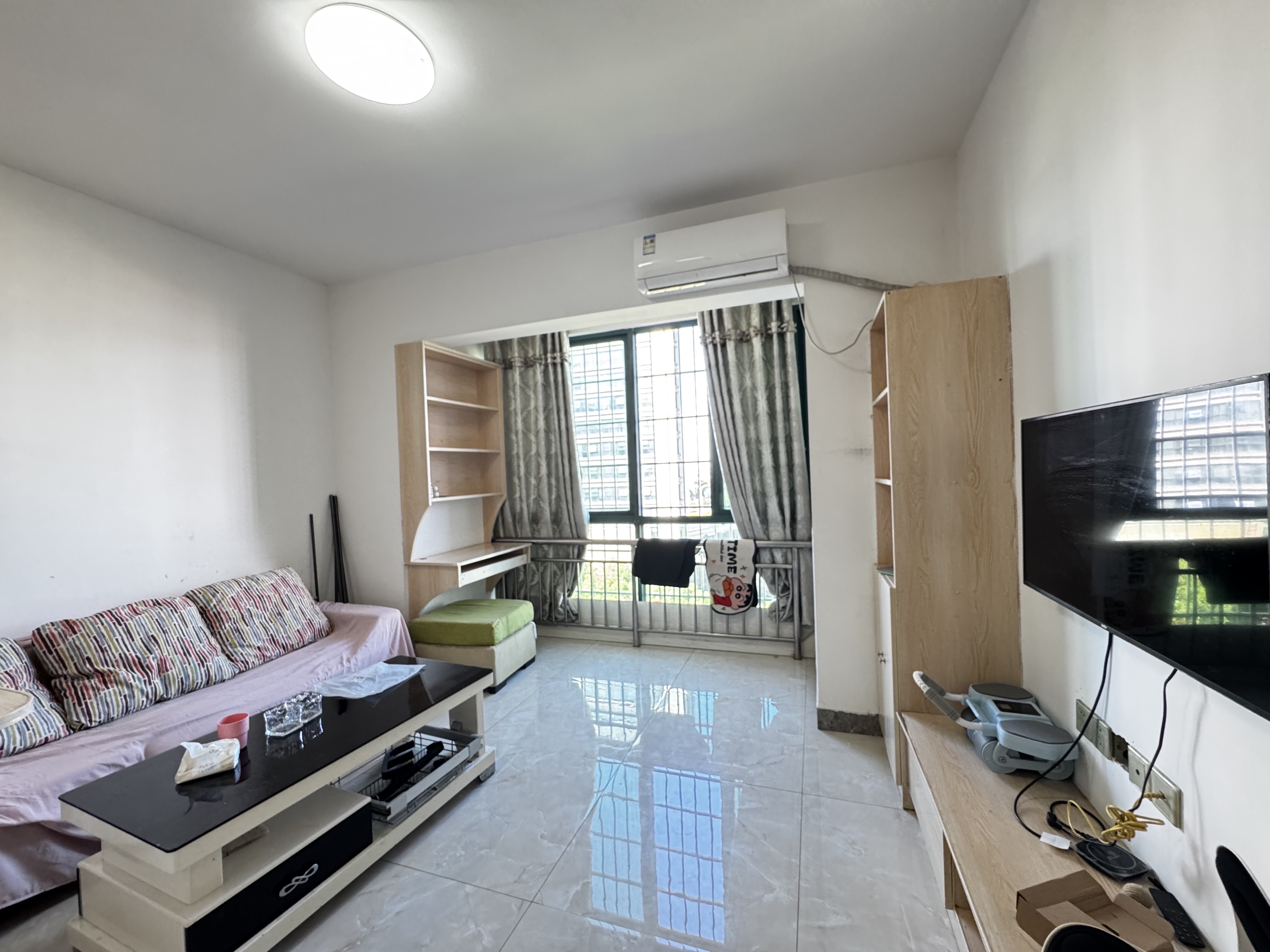 世纪名城 1室1厅1卫 1100.0元/月 世纪名城 1室1厅1卫 1100.0元/月室内图