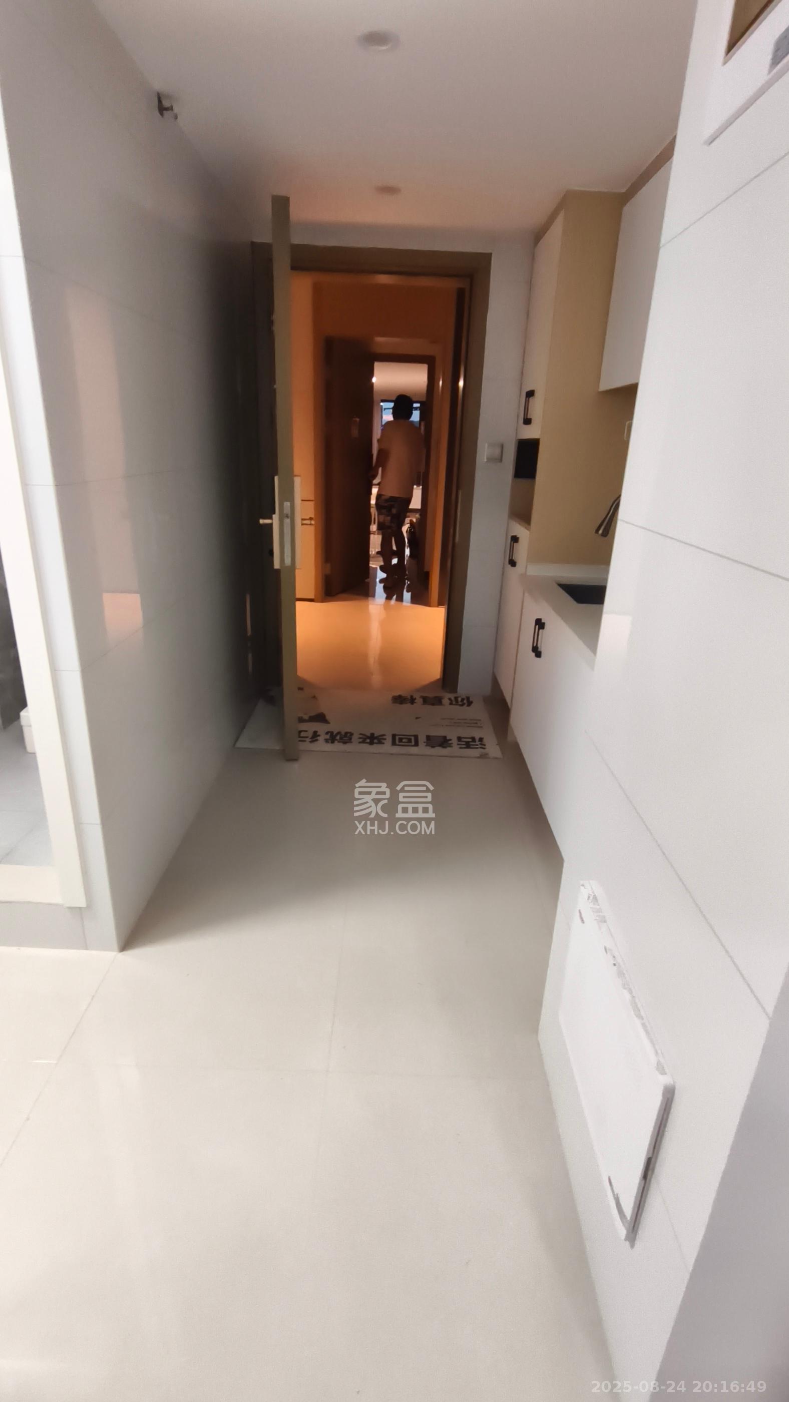 时代MOMA云PARK  2室1厅11卫    2500.0元/月室内图