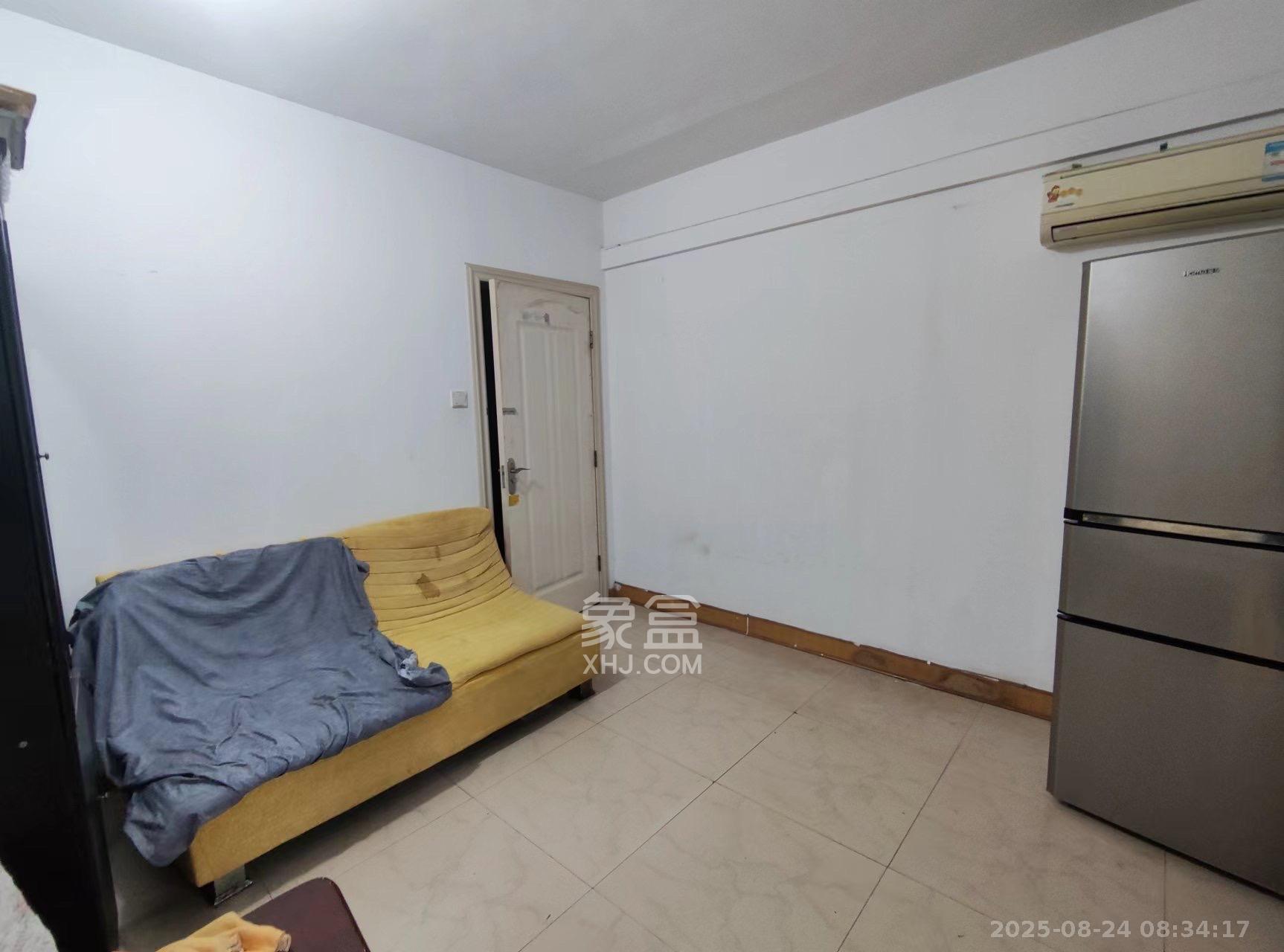 四达花苑 1室1厅1卫 1200.0元/月 四达花苑 1室1厅1卫 1200.0元/月室内图