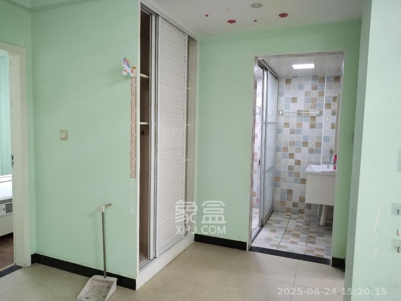 澳海澜庭  2室2厅1卫    1500.0元/月 澳海澜庭  2室2厅1卫    1500.0元/月室内图