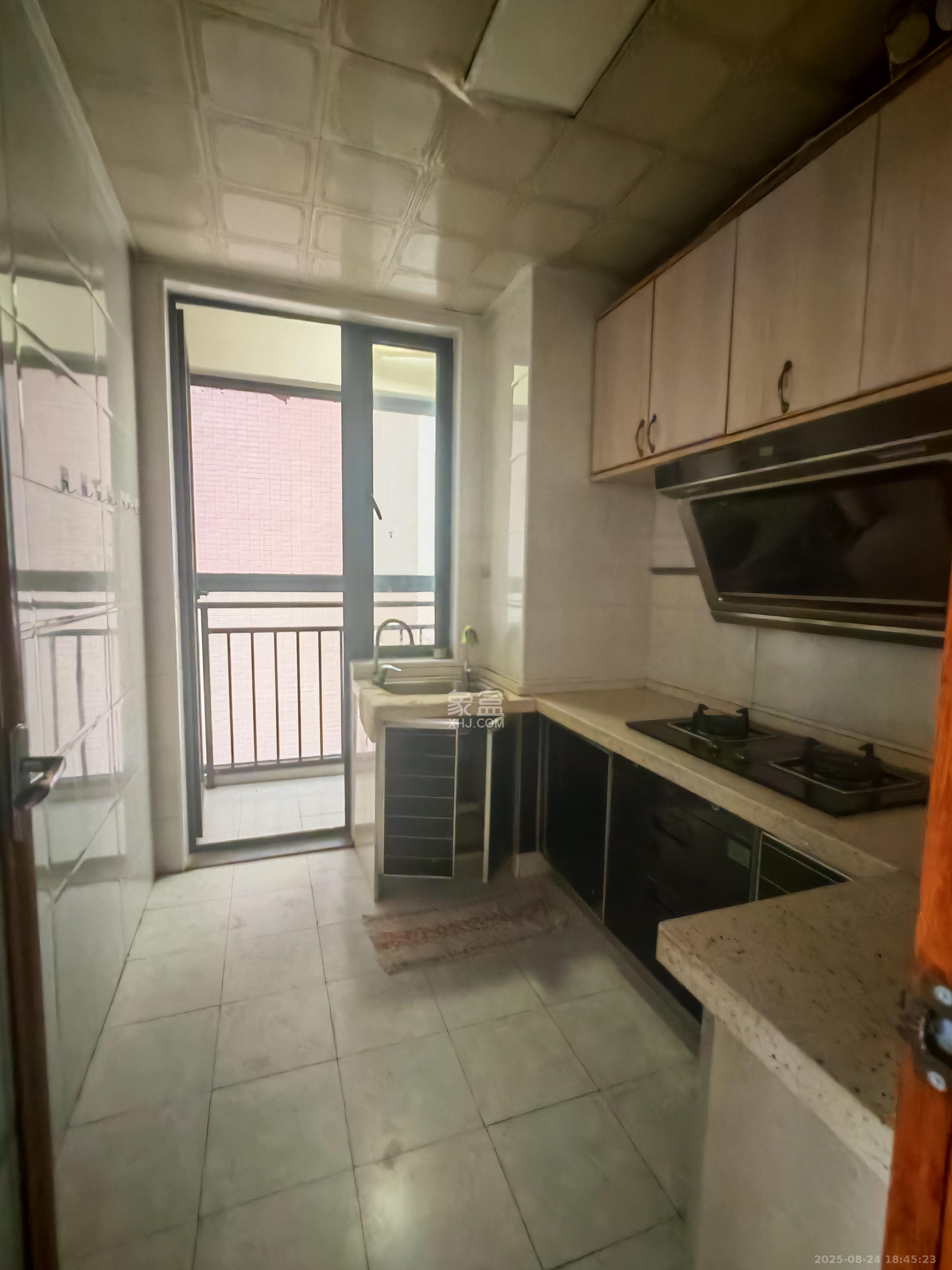 万博汇 2室2厅1卫 2500.0元/月 万博汇 2室2厅1卫 2500.0元/月室内图