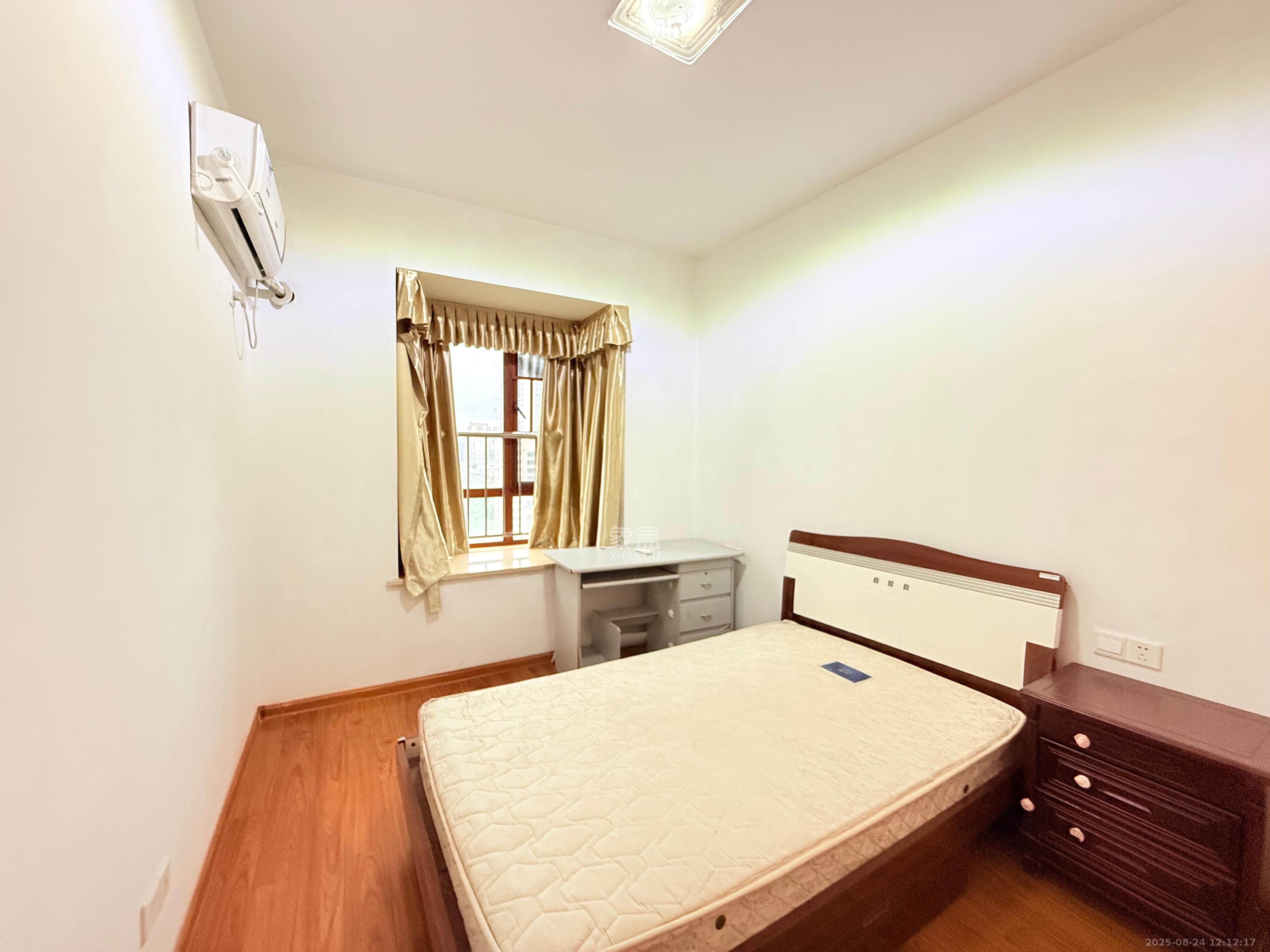 银杏嘉园  4室2厅1卫    3000.0元/月 银杏嘉园  4室2厅1卫    3000.0元/月室内图