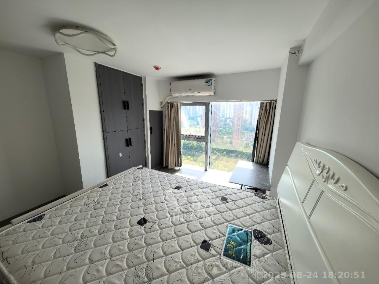 卓越伊景寓  1室0厅0卫    1800.0元/月室内图