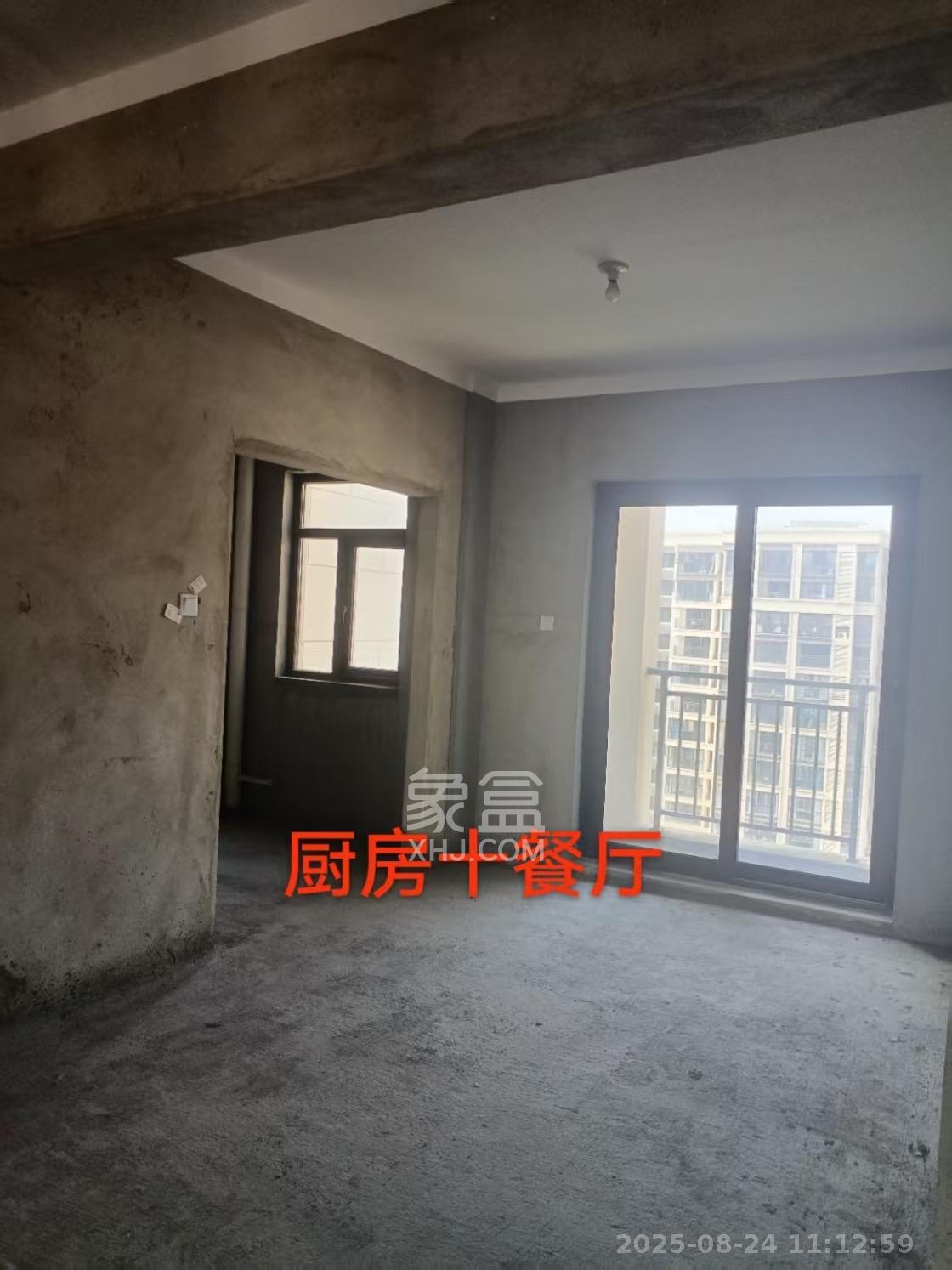 北辰中央公园DF区  4室2厅2卫   1800.00元/月室内图