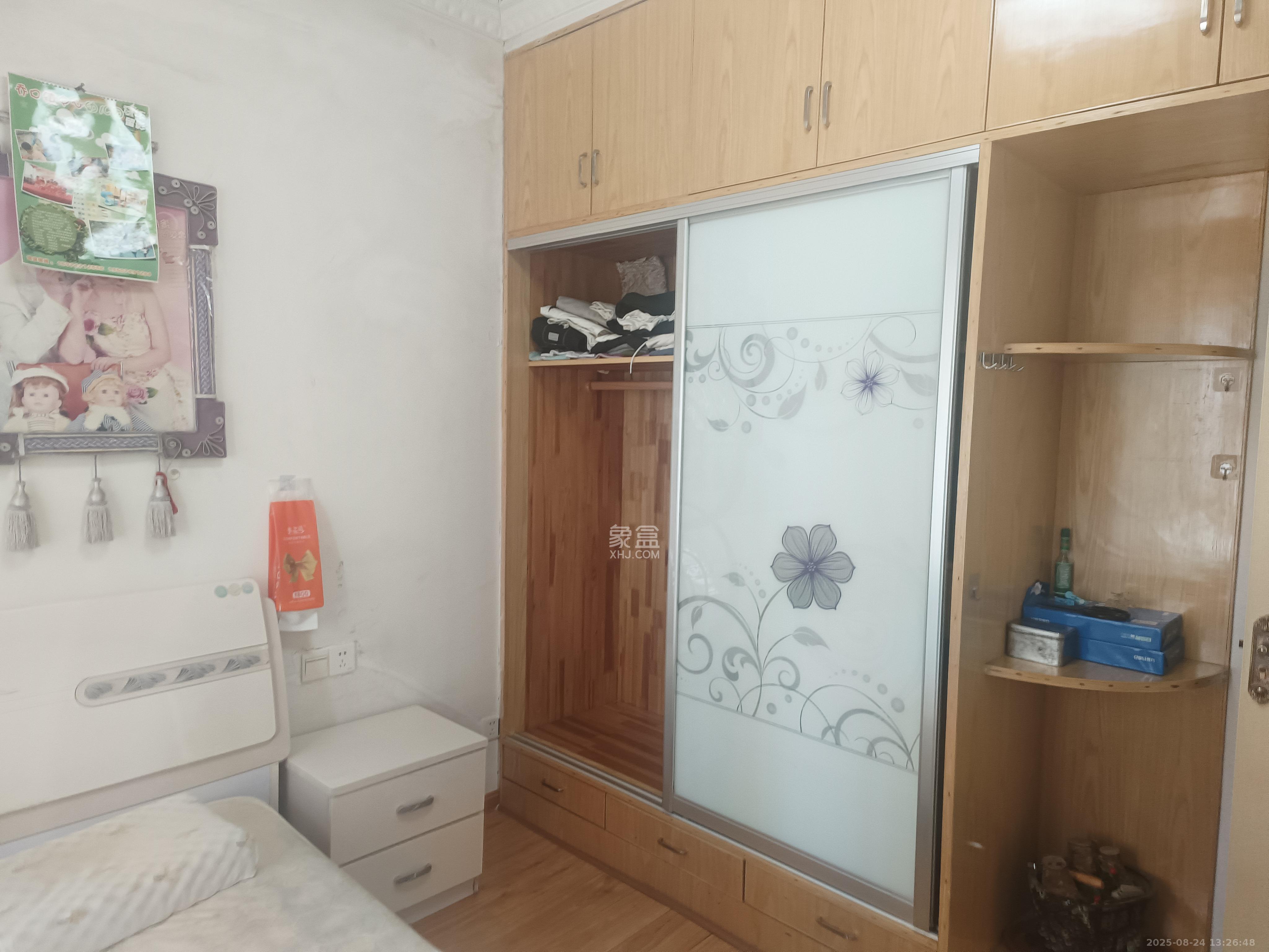 楚天世纪城东苑 2室2厅1卫 1800.0元/月 楚天世纪城东苑 2室2厅1卫 1800.0元/月室内图