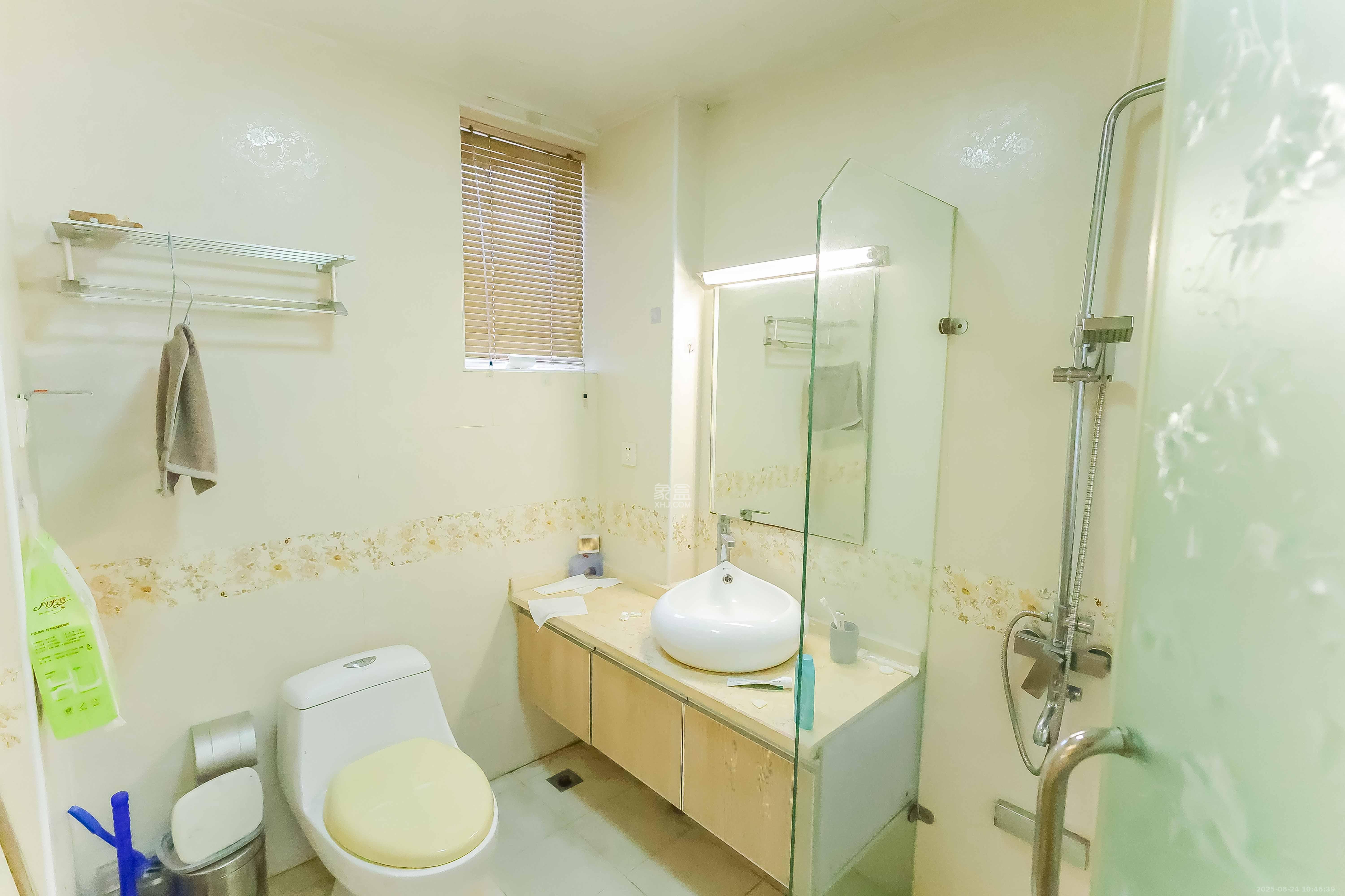 城市山水豪园（山水城市风景）  3室2厅2卫    110.0万其他