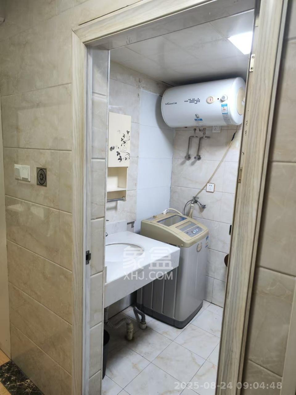 达美D6区  1室1厅1卫    1400.0元/月室内图