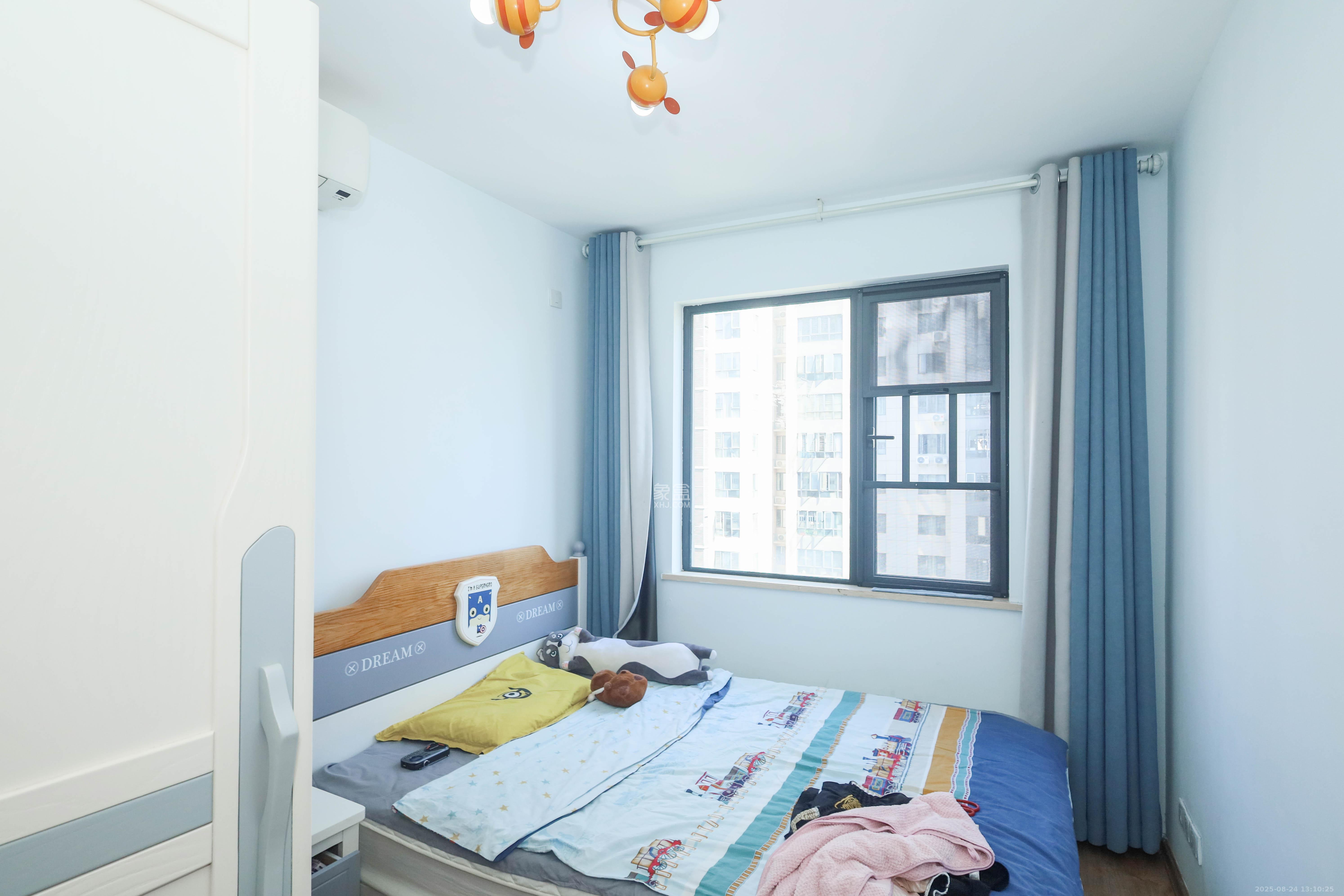 中国铁建梅溪青秀一期  3室2厅1卫    120.0万卧室