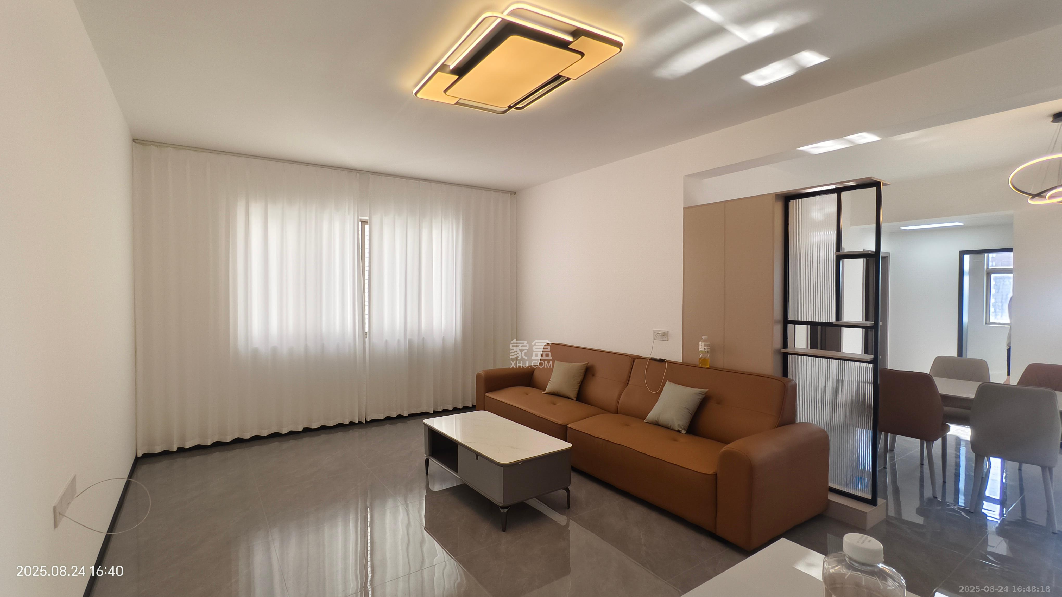 湖南省国税局宿舍（侯家塘温尔登超市边）  3室2厅1卫    6000.0元/月