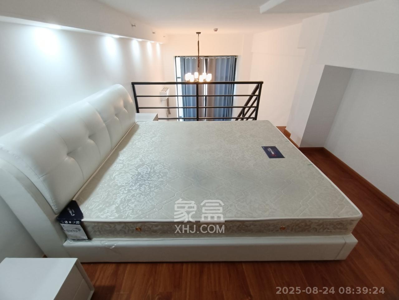 弘坤云寓  1室1厅1卫    2000.0元/月 弘坤云寓  1室1厅1卫    2000.0元/月室内图1