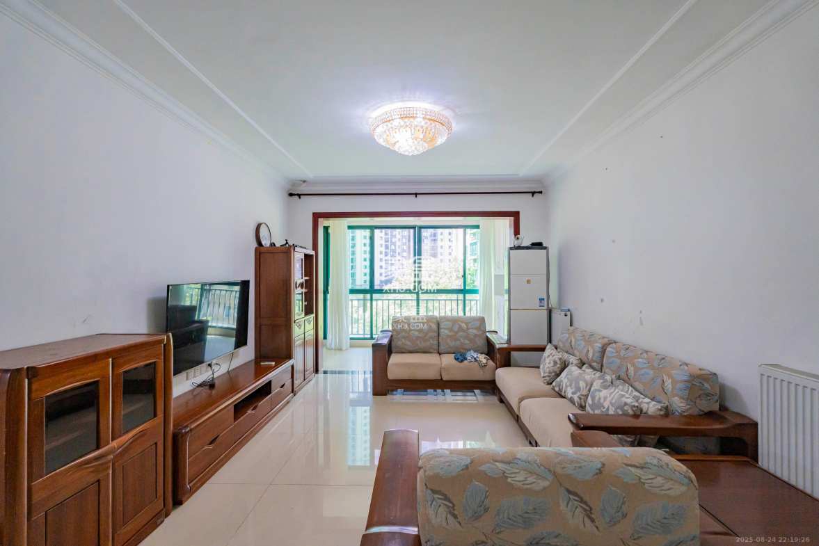 恒大雅苑 3室2厅2卫 118.0万 恒大雅苑 3室2厅2卫 118.0万客厅