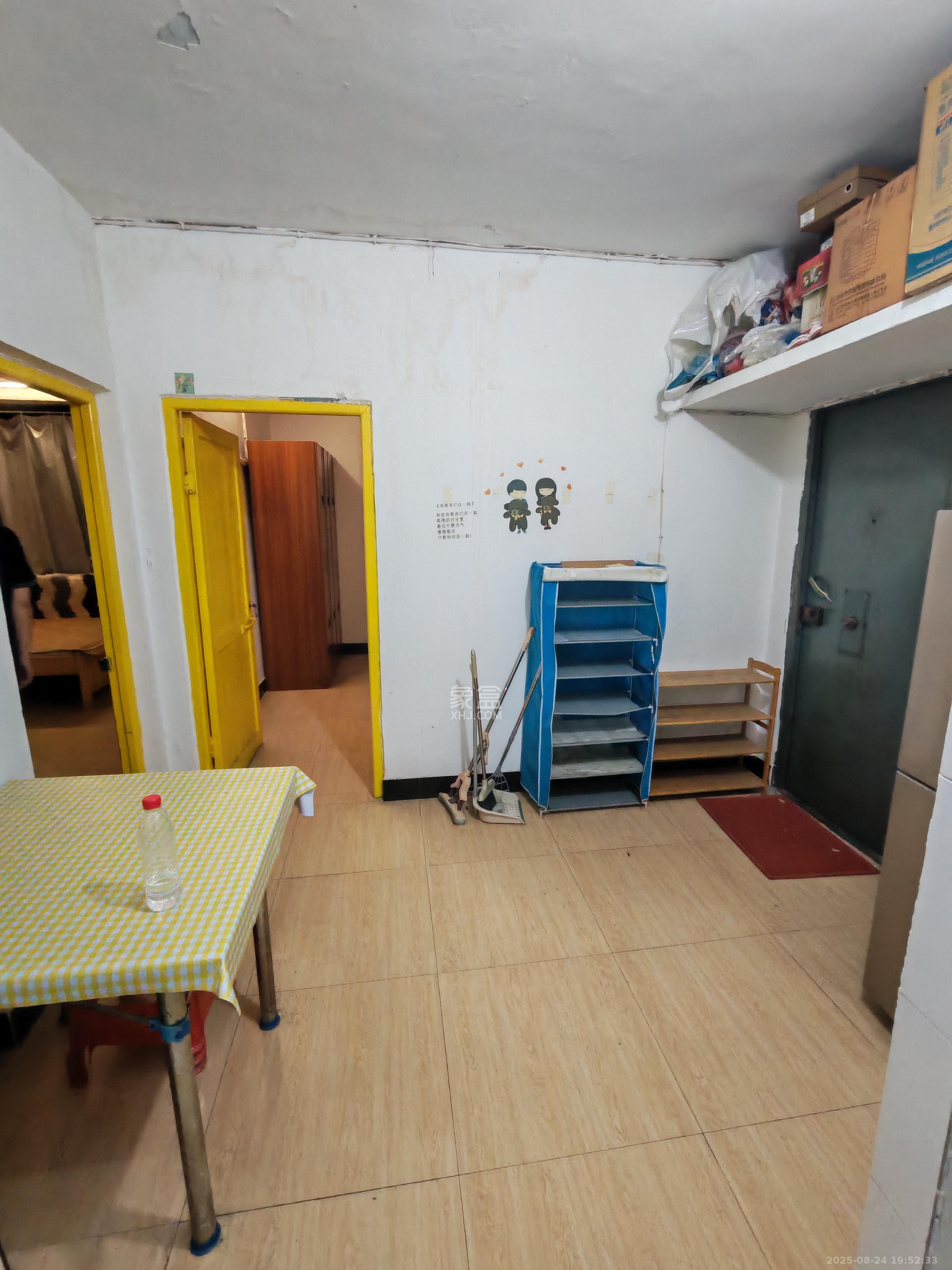 人民新村 2室1厅1卫 1500.0元/月 人民新村 2室1厅1卫 1500.0元/月室内图