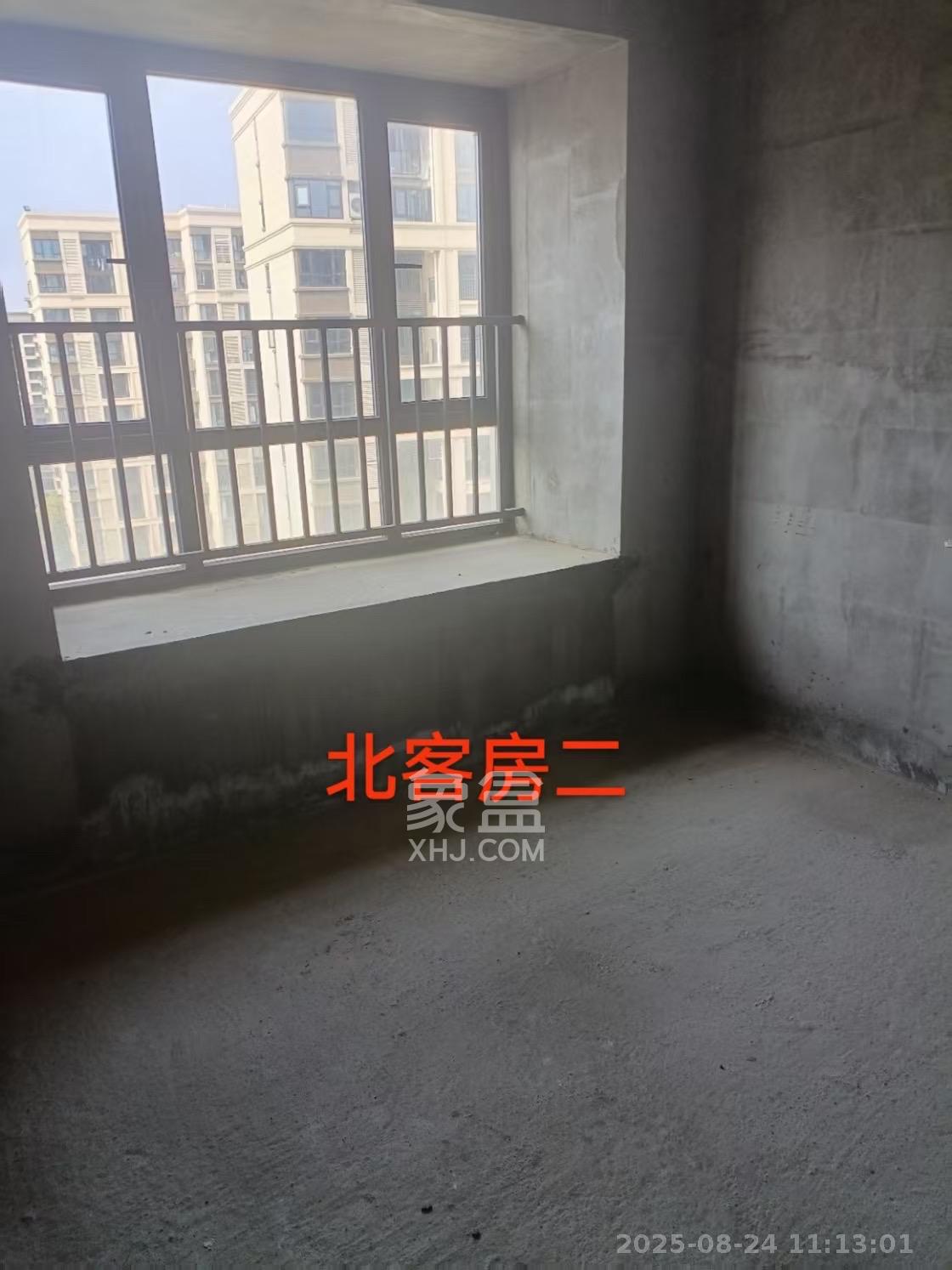 北辰中央公园DF区  4室2厅2卫   1800.00元/月室内图
